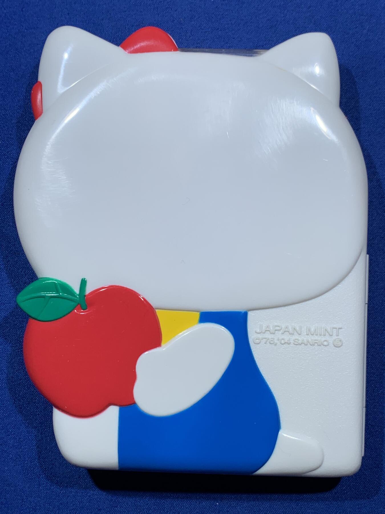 《竞宝斋》第361场 周日，周一  2场连拍 （全场包邮） 日本2004年HELLO KITTY诞生30周年纪念套币 外型是可爱的凯蒂猫