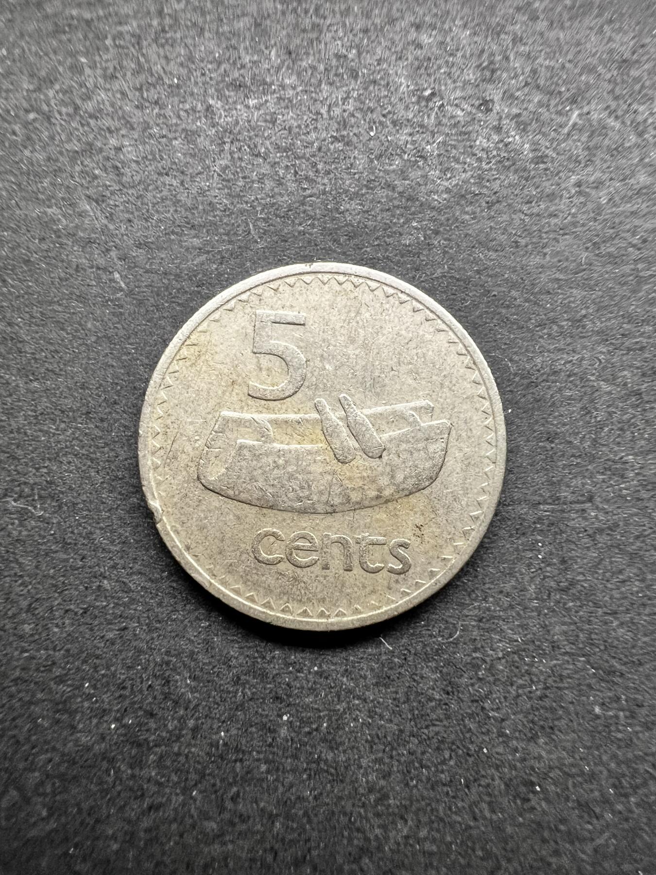 聚福钱庄★世界钱币第五期 无佣金 可寄存 欢迎参拍 斐济1969年女王五分镍币