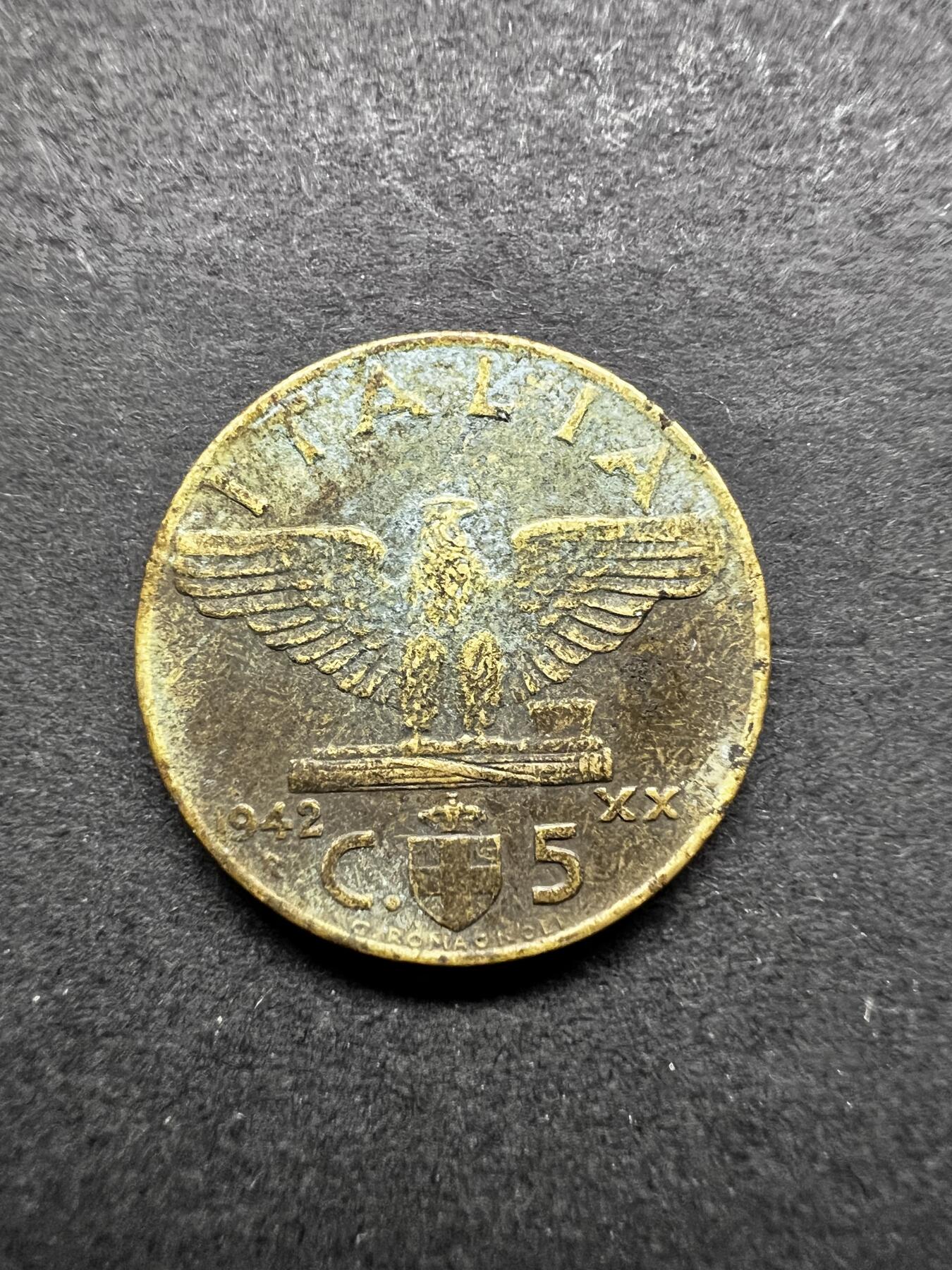 聚福钱庄★世界钱币第五期 无佣金 可寄存 欢迎参拍 意大利1942年5分铜币