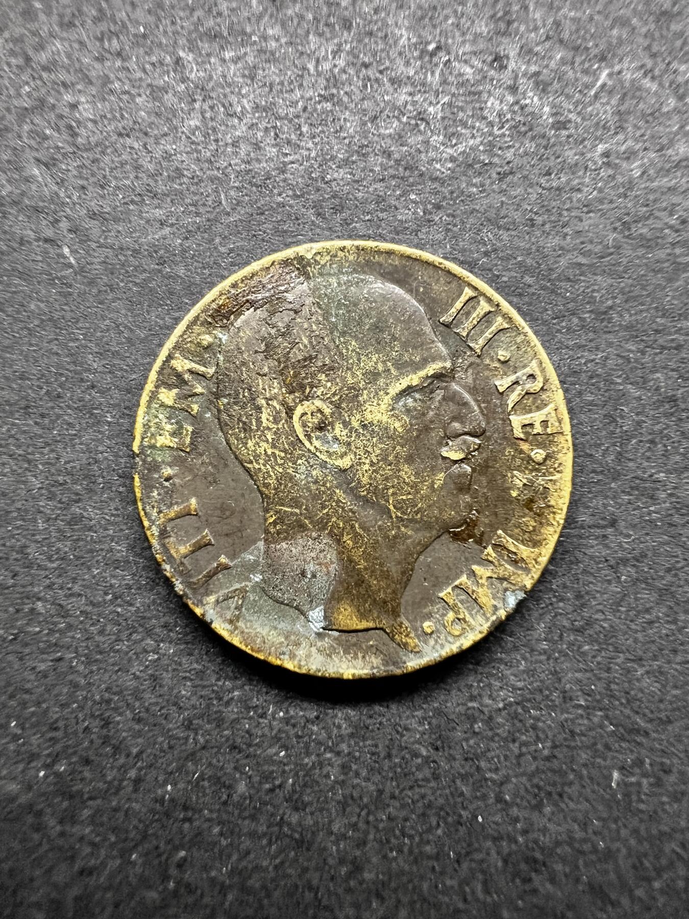 聚福钱庄★世界钱币第五期 无佣金 可寄存 欢迎参拍 意大利1942年5分铜币