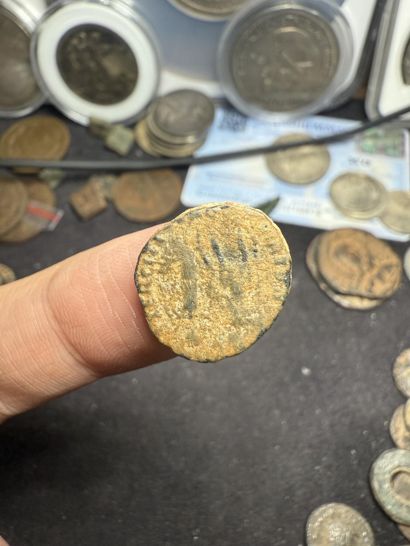 南宋泉阁俄币 外币 国币 专场第七期 古罗马 公元383-408年 东罗马皇帝 阿卡狄乌斯小铜币 背逆 打制清晰 品相好