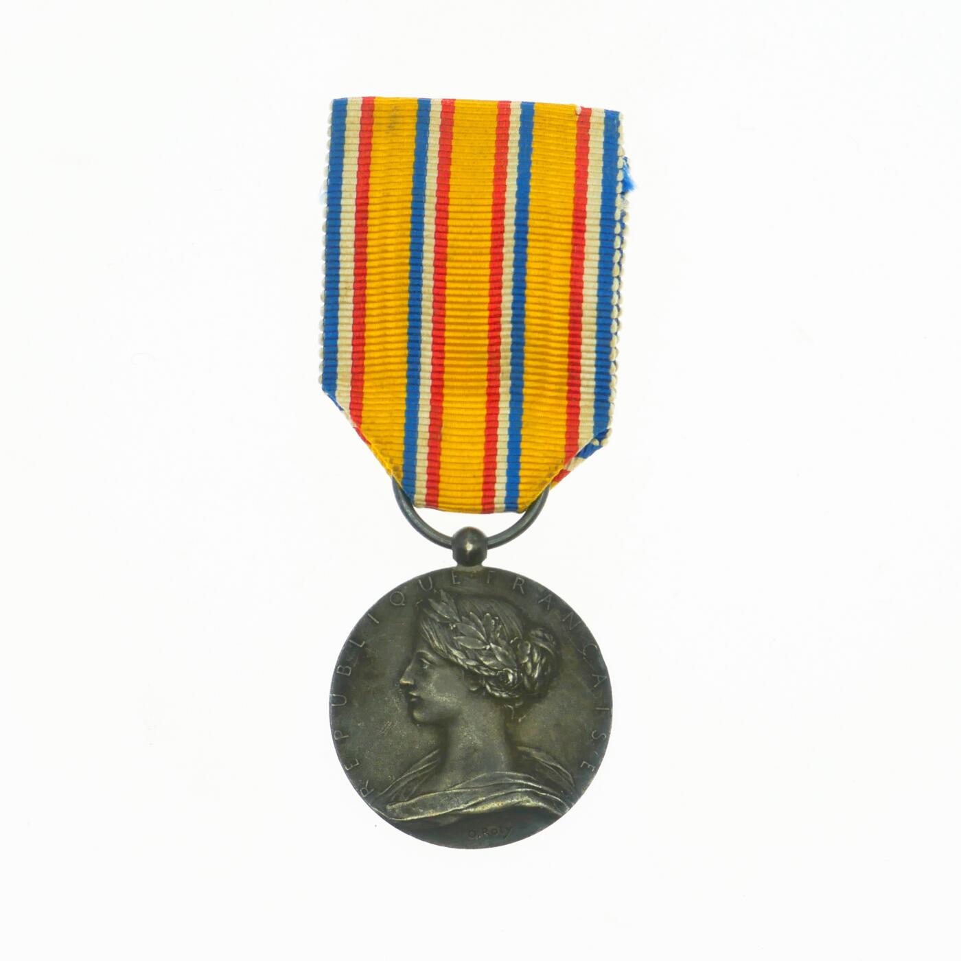 勋章奖章交易所2025年3月16拍卖 法国消防奖章，罗蒂1900版银质