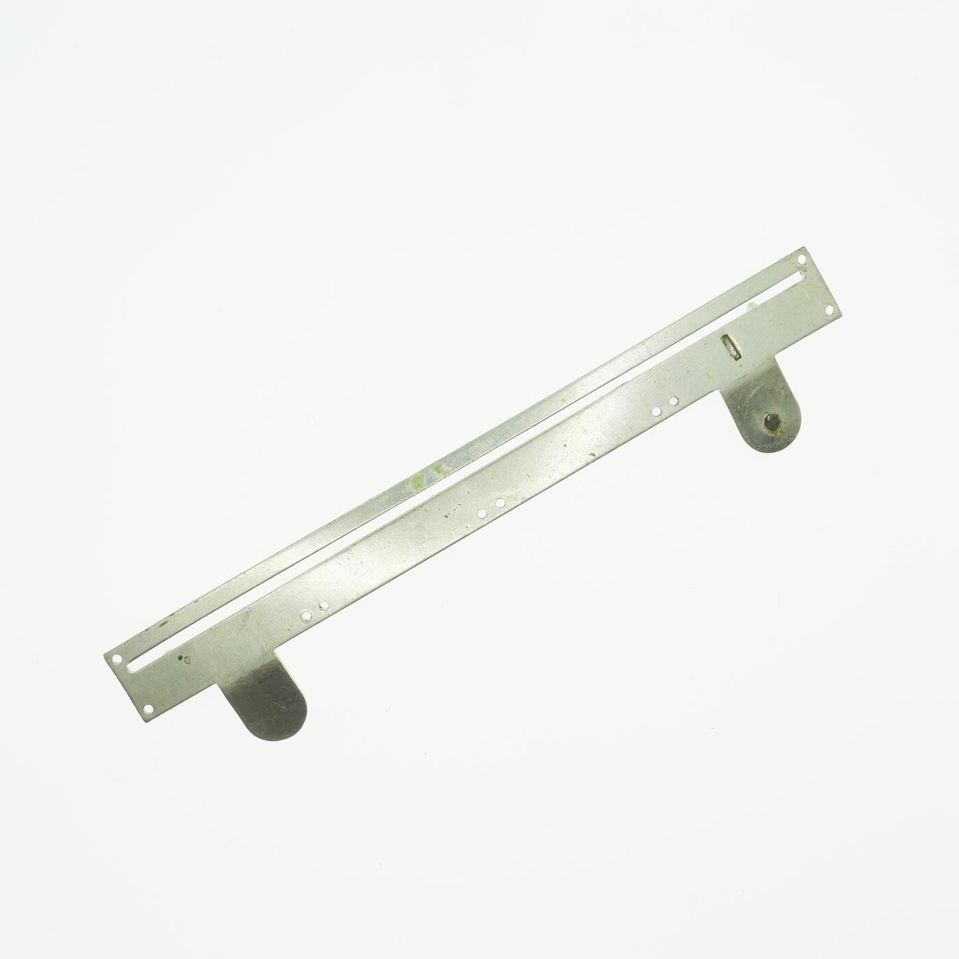 勋章奖章交易所2025年3月16拍卖 英国4联勋架一枚