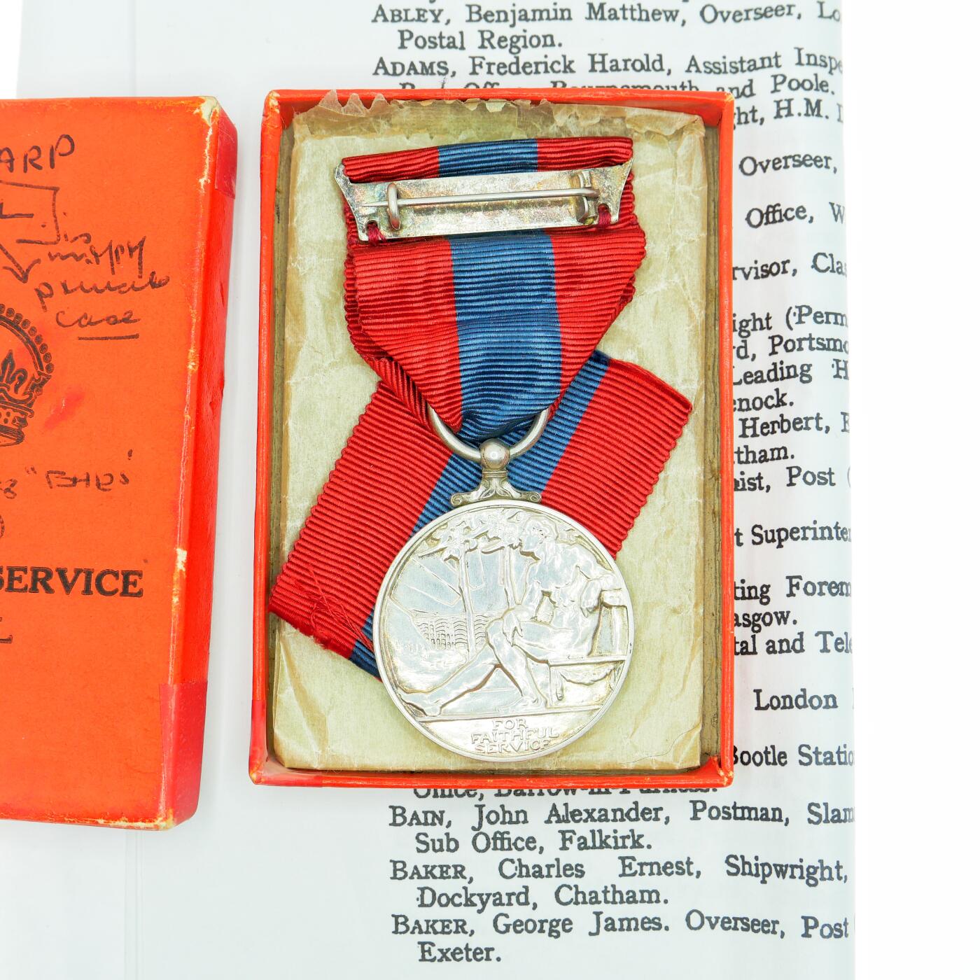 勋章奖章交易所2025年3月16拍卖 英国帝国服务奖章，乔治六世纸盒，银质