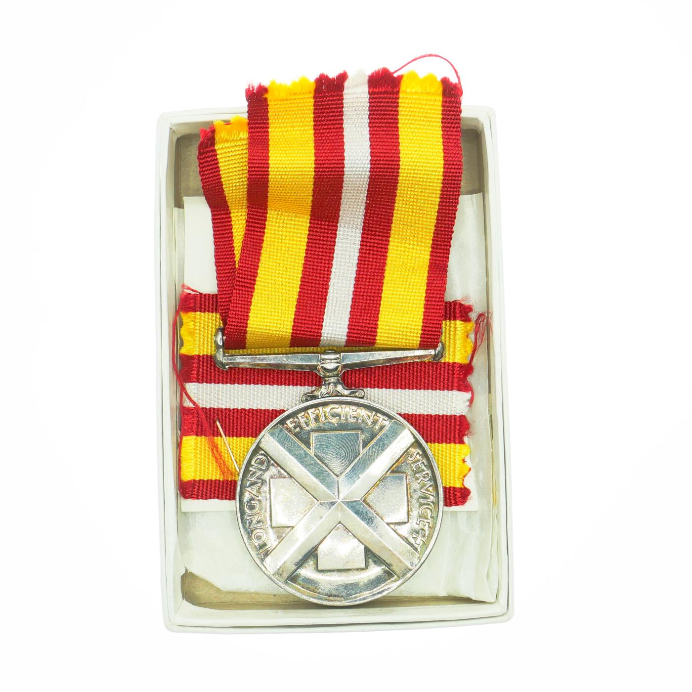 勋章奖章交易所2025年3月16拍卖 英国医疗志愿服务奖章，银质带盒