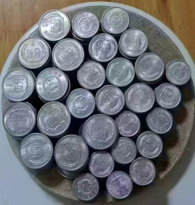 出一组1分2分5分各100枚，共三百枚，流通好品，保真保老，80元。 - 出一组1分2分5分各100枚，共三百枚，流通好品，保真保老，80元。