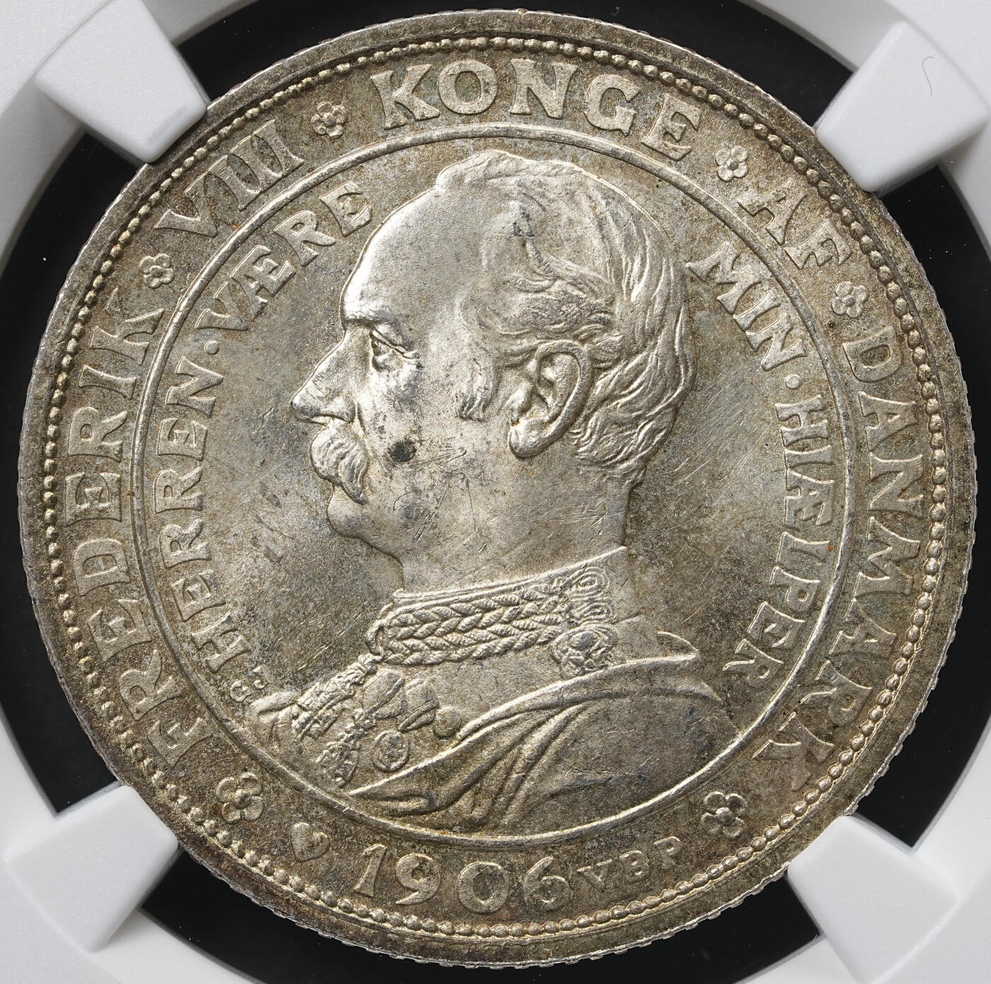 修遠堂世界钱币第六十一期 NGC MS64 1906年丹麦国王更迭纪念2克朗银币