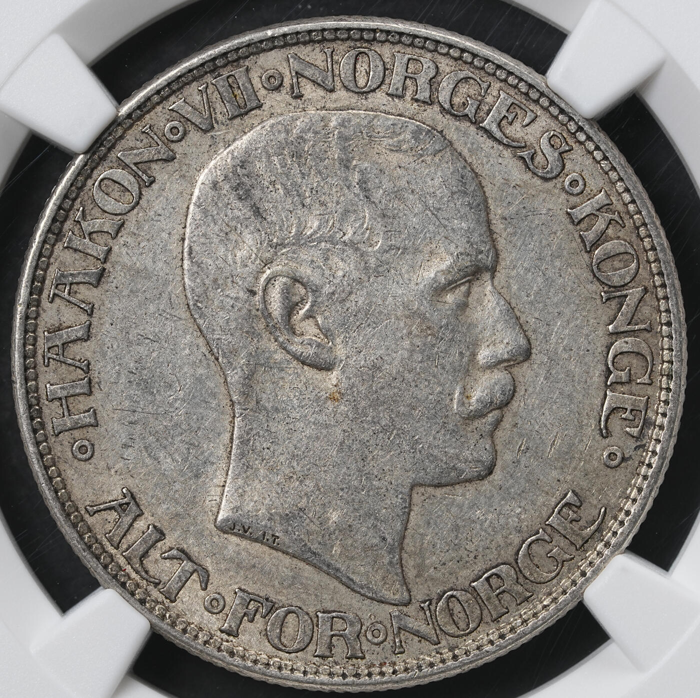 修遠堂世界钱币第六十一期 NGC AU55 1915年挪威2克朗银币