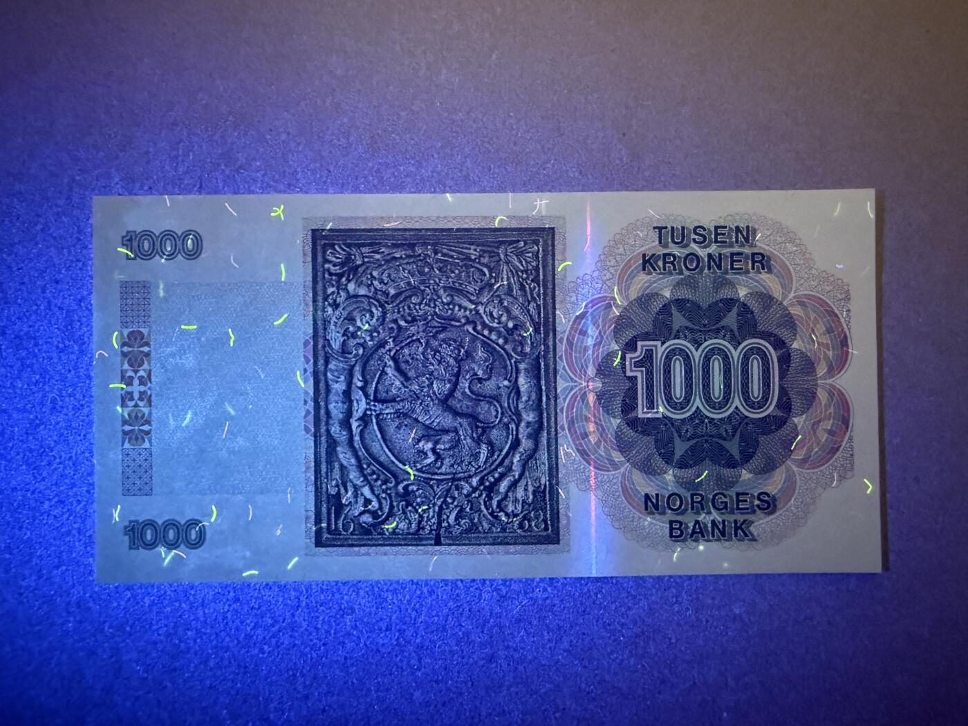 《艾美收藏》第191期-周日名誉品盛宴 挪威1000克朗 UNC 1990年 挪威民族主义政治领袖发尔森 无4