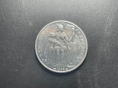 各个国家硬币专场1 法属波利尼西亚 1999年 5法郎 直径31mm大型铝币 全新