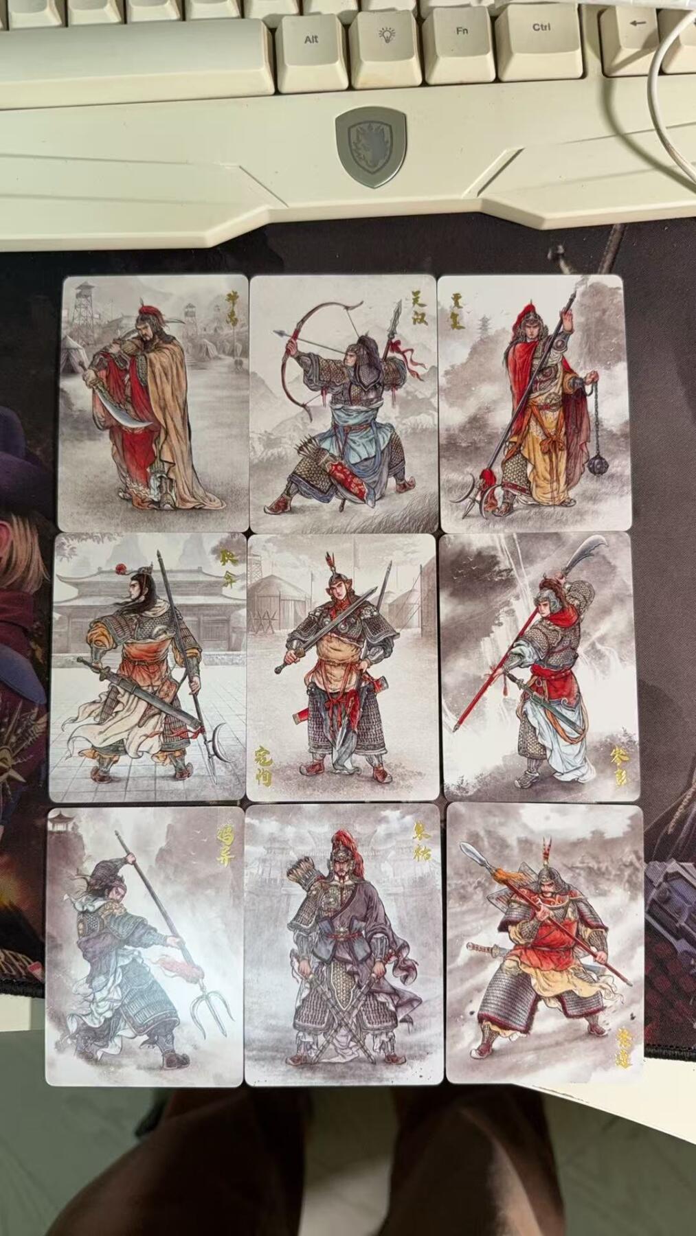 光影卡牌第八期，亲签卡，古风美女卡，各家套卡，持续收拍品 超吉梦云台将普卡28张全套