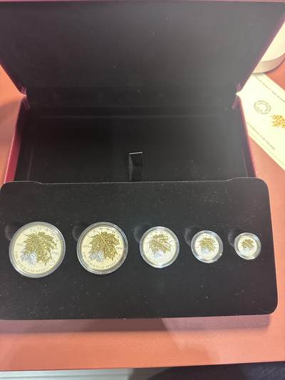 11.27银币、套币、精制币专场 - 2014年加拿大枫叶精制币套装 