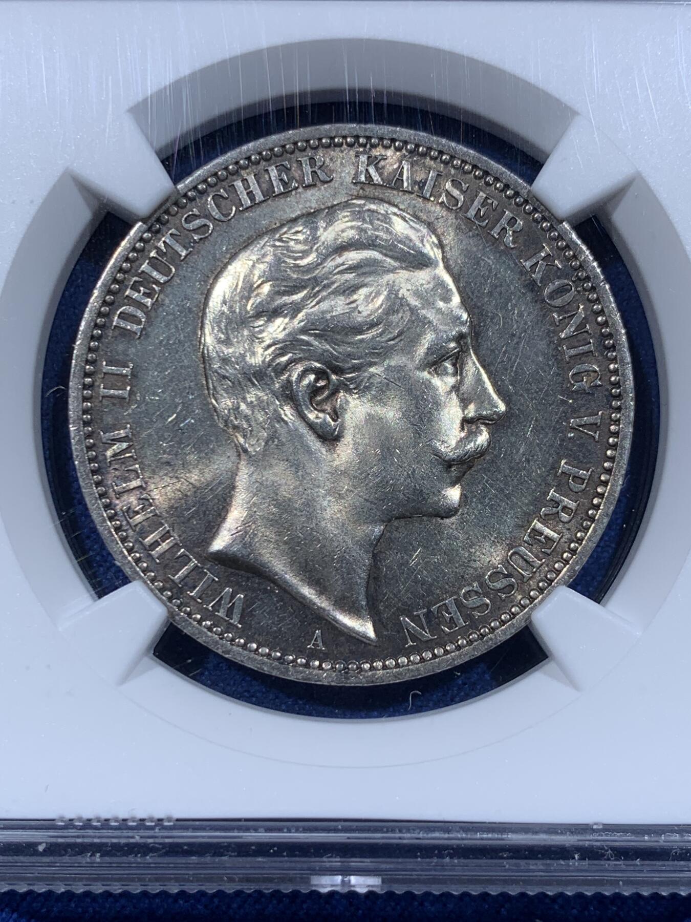 《竞宝斋》第362场 周日，周一，周二  3场连拍 （全场包邮） NGC MS62 德国普鲁士1910年威廉二世3马克银币，银光闪闪，品相很美。