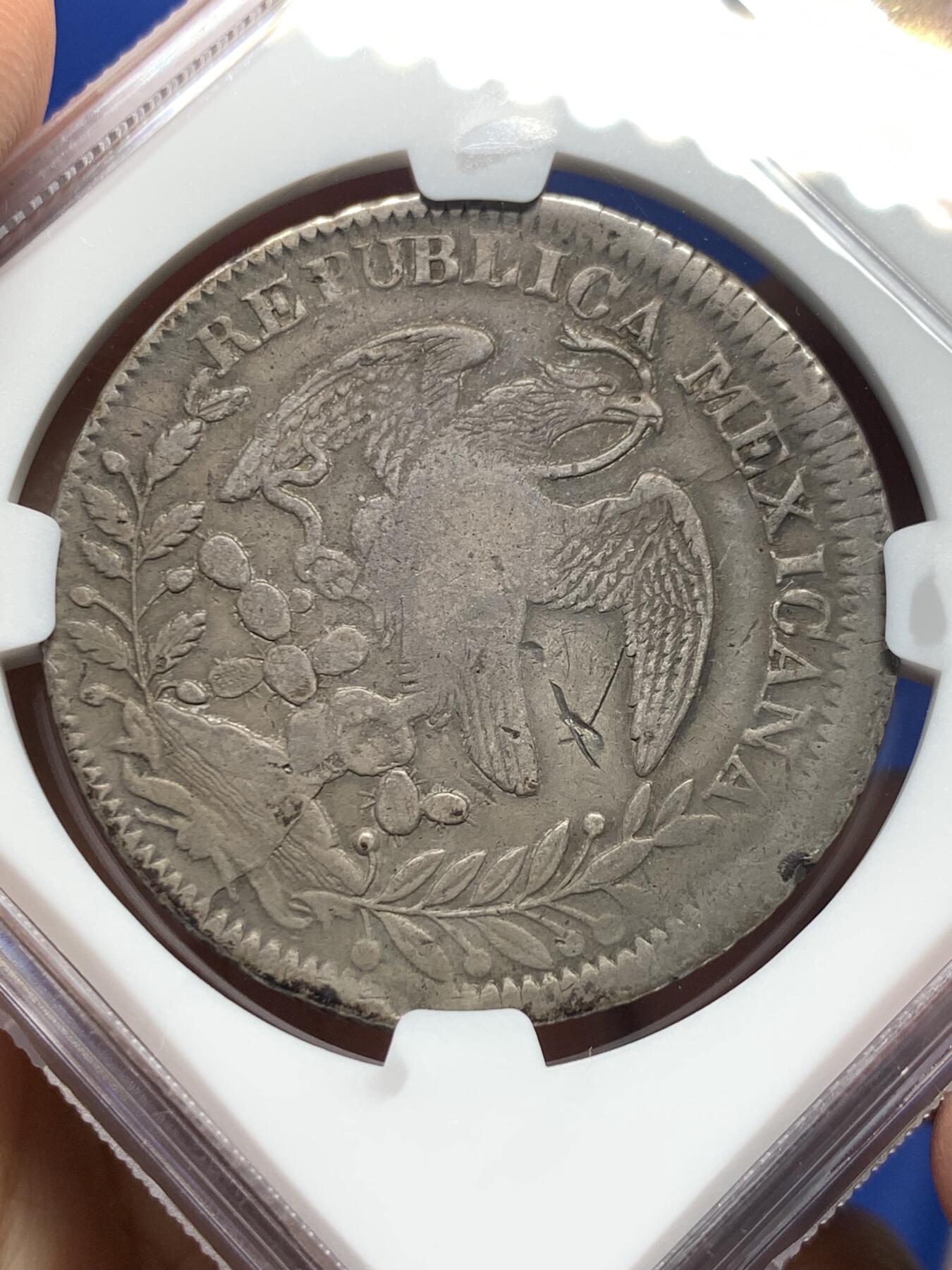 《竞宝斋》第362场 周日，周一，周二  3场连拍 （全场包邮） NGC XFD 墨西哥1842年鹰洋8里亚尔银币 少见早期鹰洋