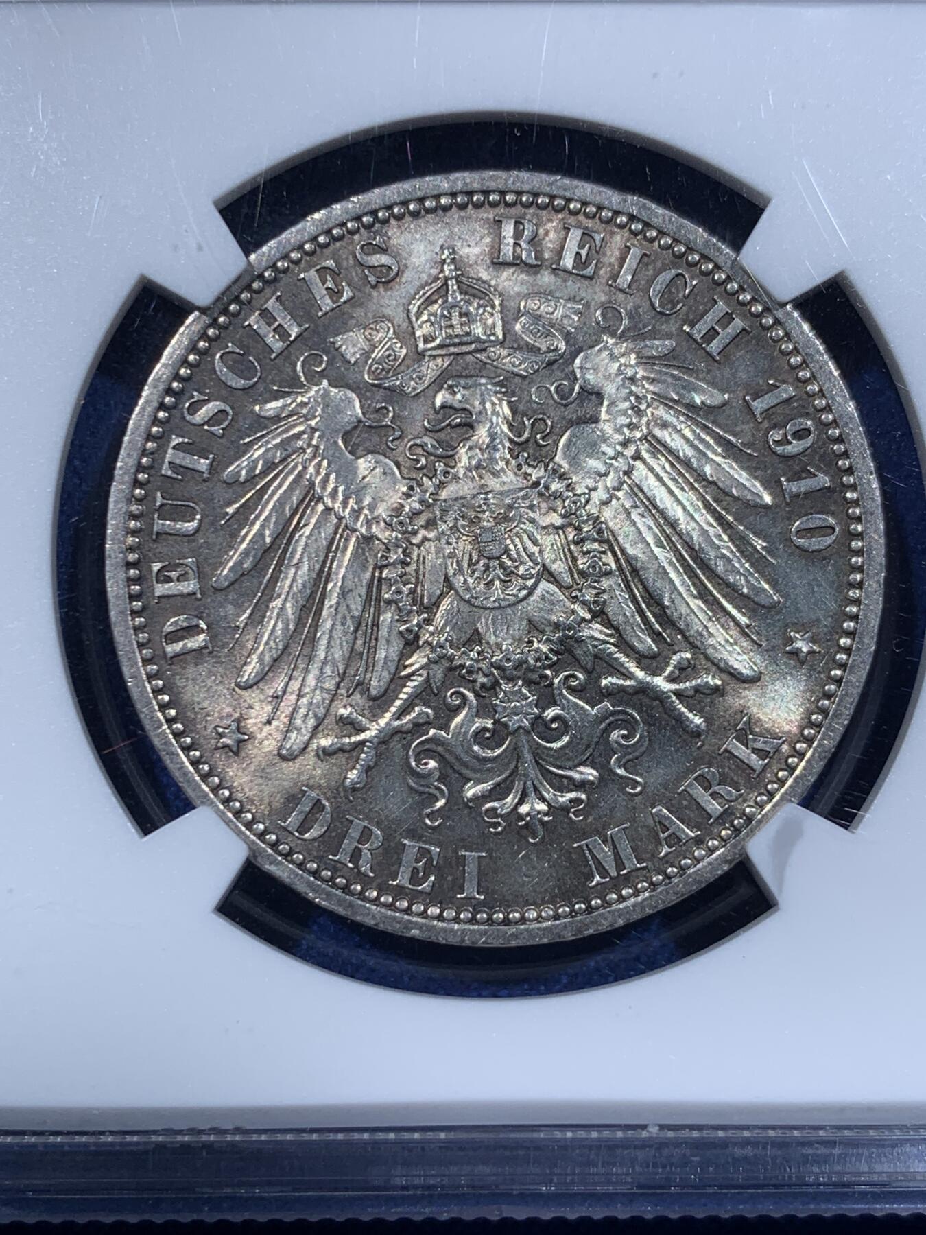《竞宝斋》第362场 周日，周一，周二  3场连拍 （全场包邮） NGC MS62 德国普鲁士1910年威廉二世3马克银币，银光闪闪，品相很美。