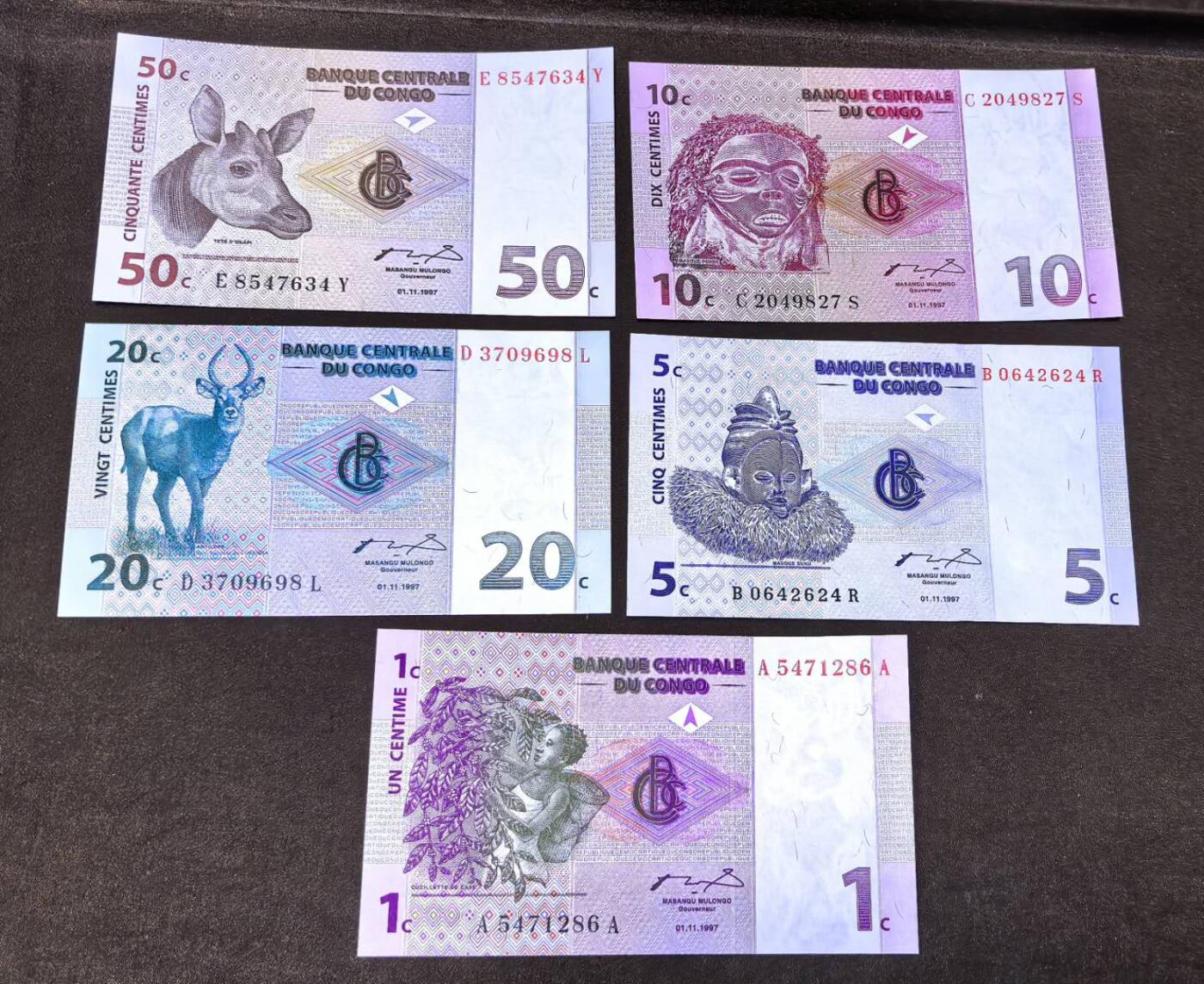 北京马甸外国币专卖第137期，外国纸币专场，陆续上拍，欢迎关注 全新刚果5张/套