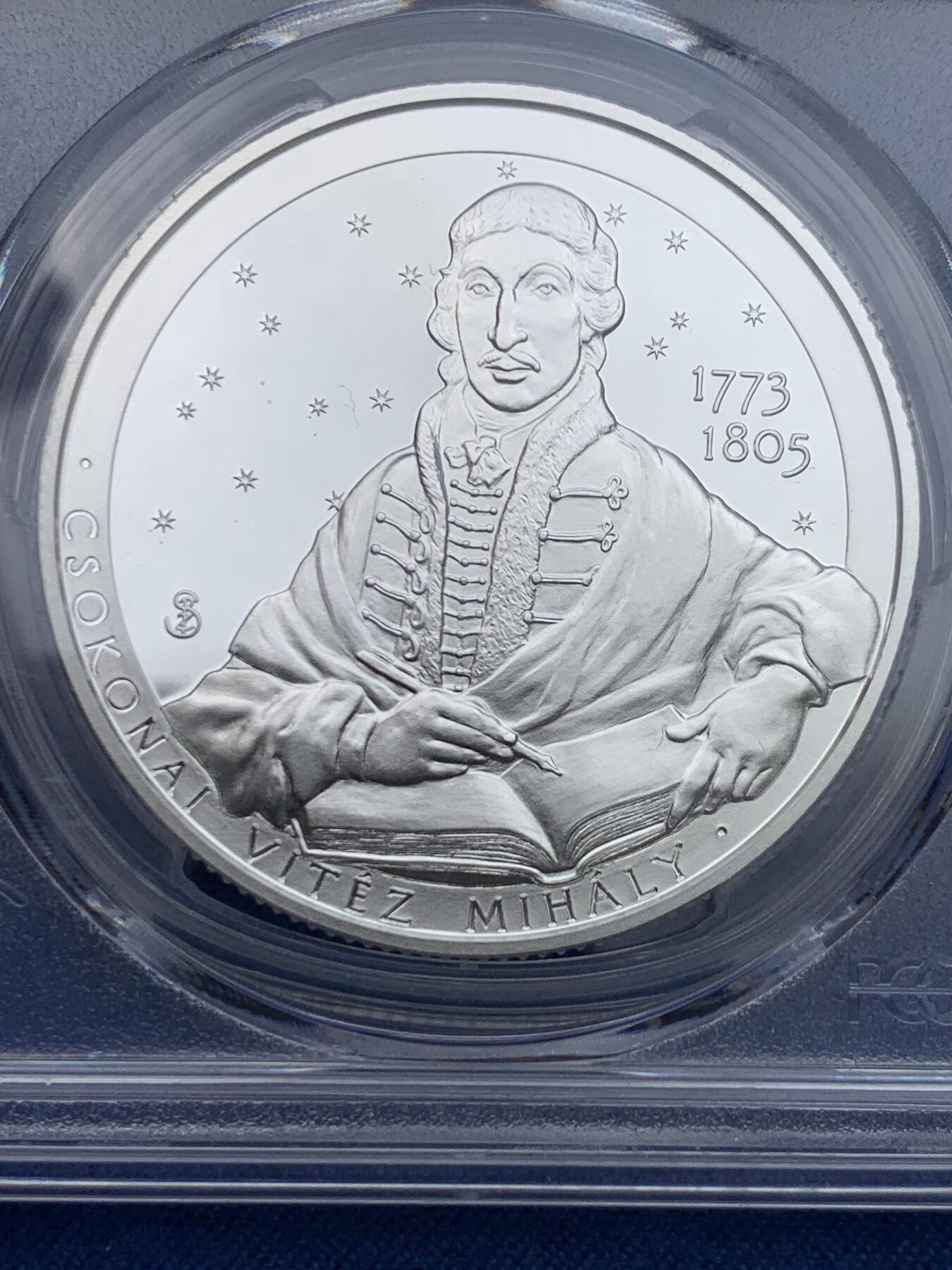 《竞宝斋》第362场 周日，周一，周二  3场连拍 （全场包邮） PCGS PR69DCAM 匈牙利2023年诗人作家米哈伊.维特斯.索科奈诞辰250周年15000福林精制银币（925银1盎司重，币径38.61MM，限量发行5千枚，匈牙利著名的启蒙时代诗人和作家，被誉为“poeta doctus”。）