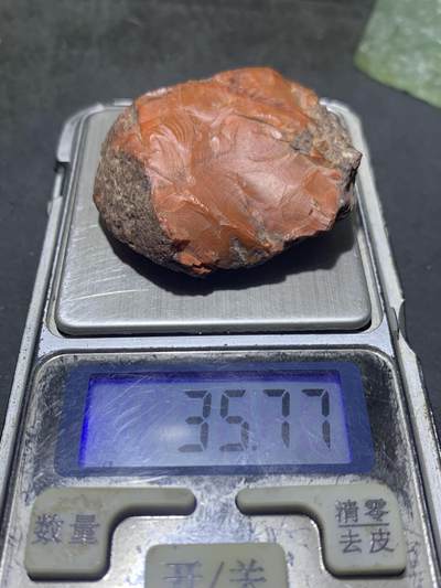 精美柿子红原皮南红玛瑙明料原石一颗 精美柿子红原皮南红玛瑙明料原石一颗