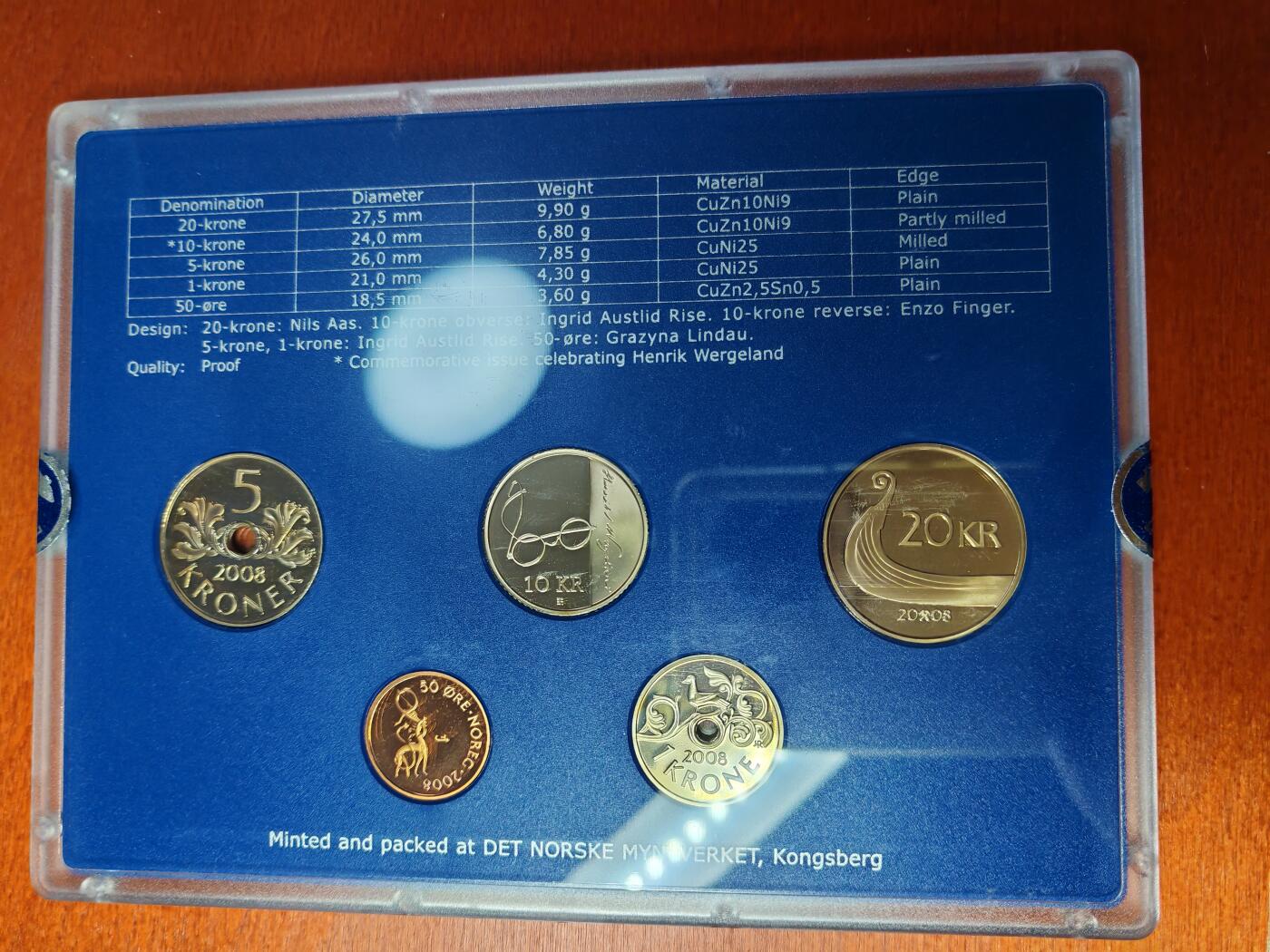 长老汇蛇年精选第七场拍卖 2008挪威5枚精制币套装，有外纸，6591套，克书100美金