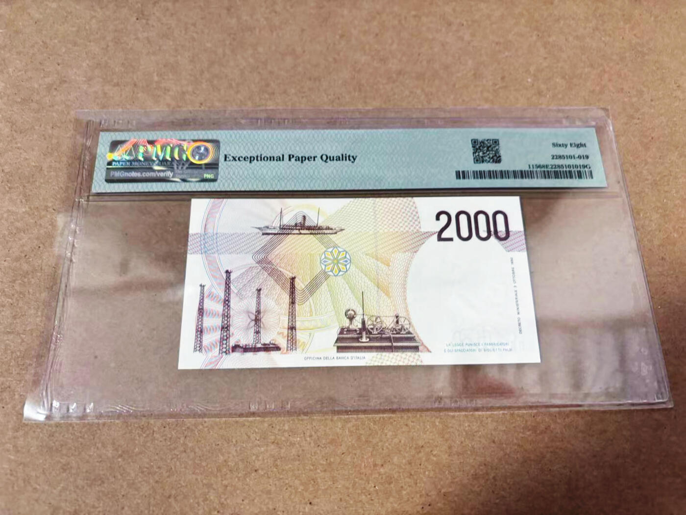 【Blue Auction】世界纸币精拍第635期【精】——16级TOP拍卖/信誉/品质/专业/高效💫 意大利 1990年2000里拉 PMG68EPQ 超高分