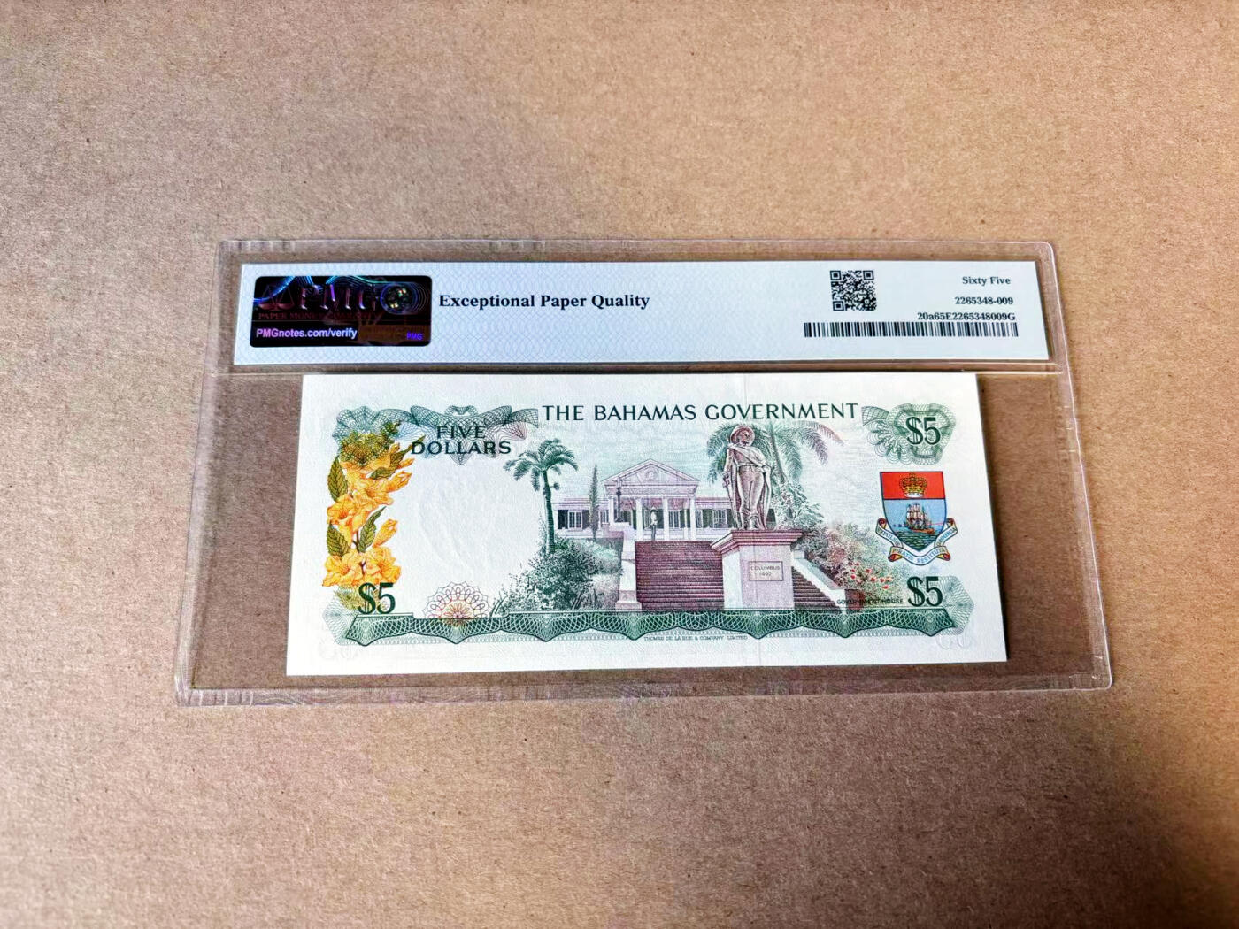 【Blue Auction】世界纸币精拍第635期【精】——16级TOP拍卖/信誉/品质/专业/高效💫 【初版绿色版】巴哈马 1965年5元 经典彩背 女王 PMG65EPQ