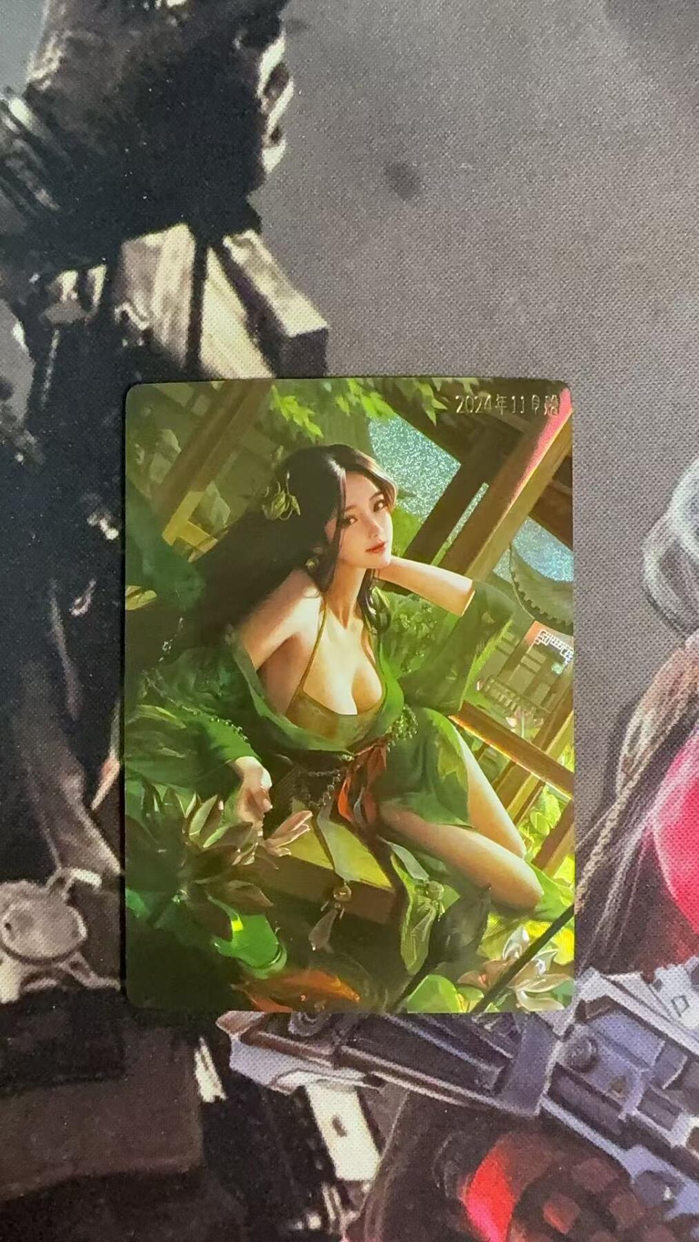 光影卡牌第八期，亲签卡，古风美女卡，各家套卡，持续收拍品 镭光特卡1张，收藏佳品