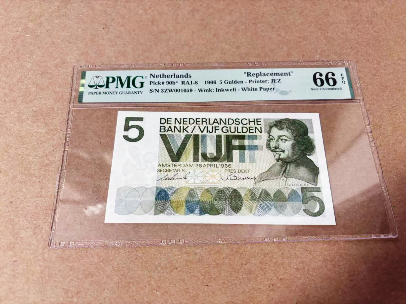 【Blue Auction】世界纸币精拍第635期【精】——16级TOP拍卖/信誉/品质/专业/高效💫 【仅2张更高分 补号千位小号少见】荷兰 1966年5盾 PMG66EPQ 