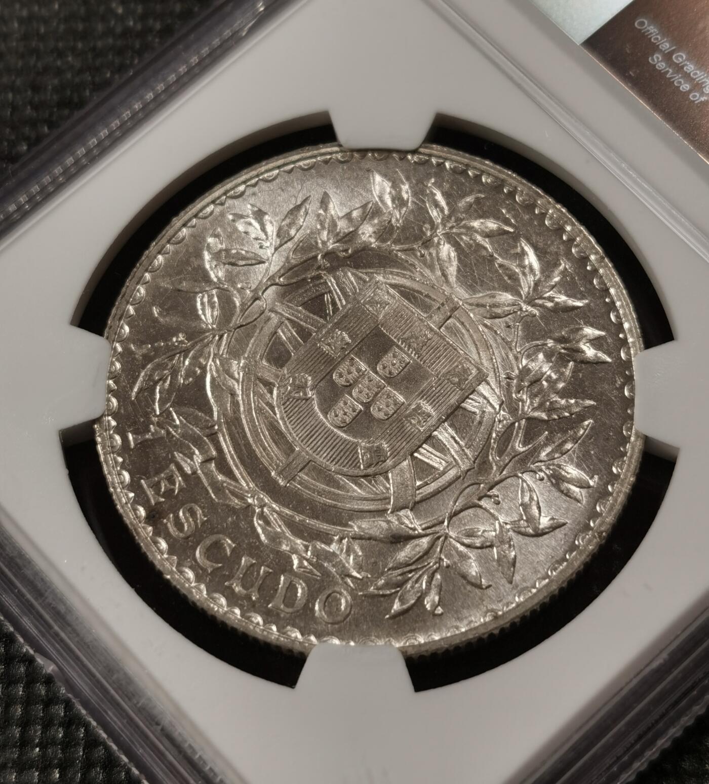 甄臻铺-世界钱币拍卖（第9期）新铺开张，欢迎捧场 NGC-MS62 1916年葡萄牙1埃斯库多大银币，谷物女神，收藏佳品，背面PL质感