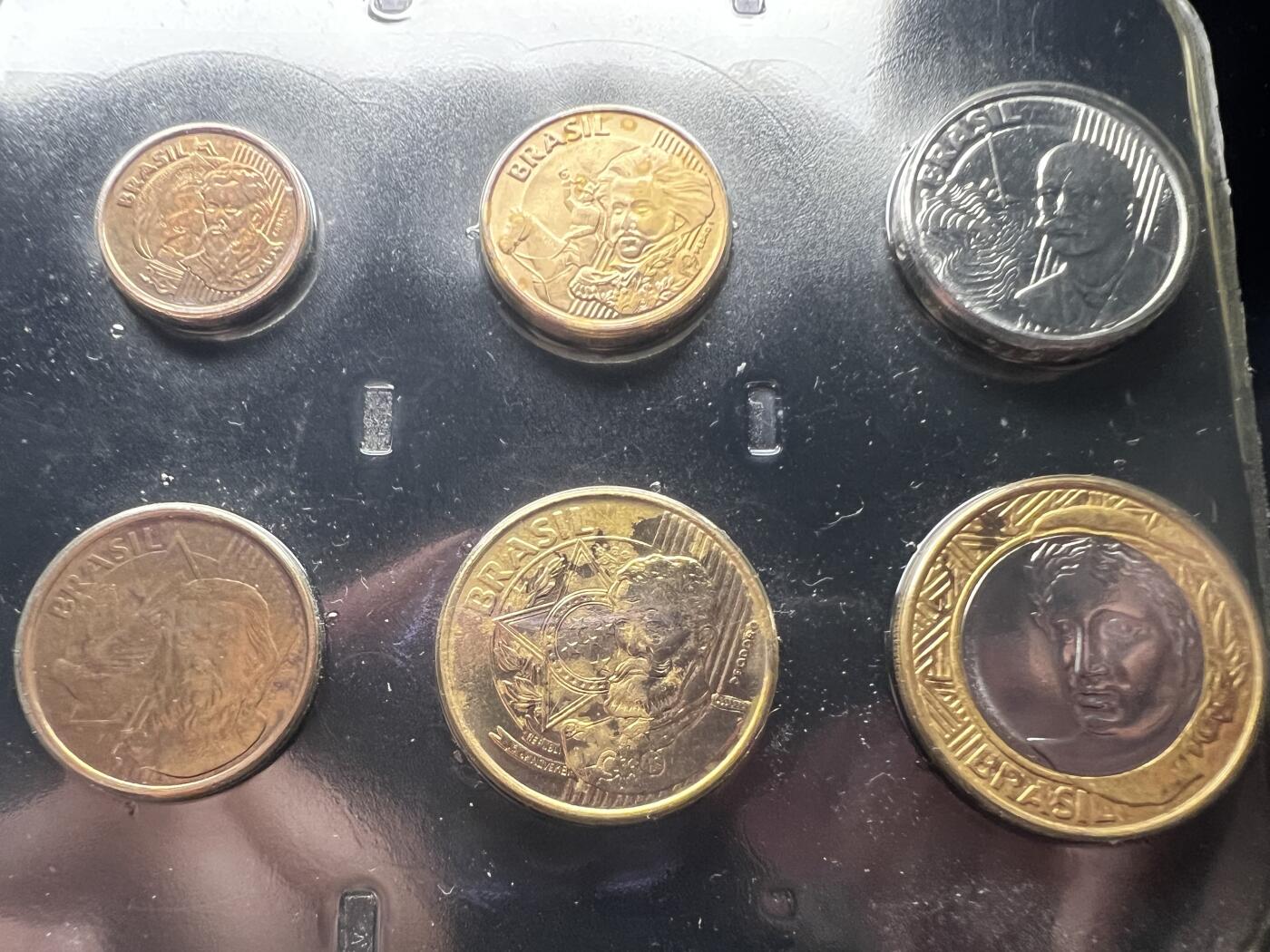 聚福钱庄★世界钱币第六期 无佣金 可寄存 满百包邮 巴西 封装套币一组6枚