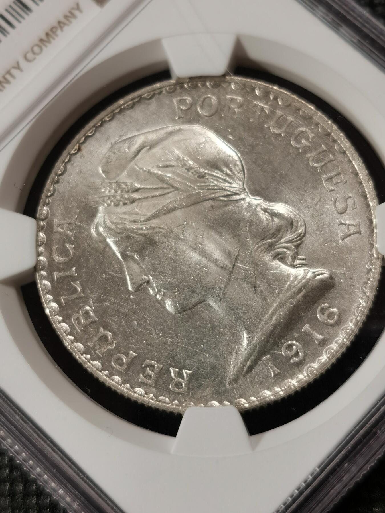 甄臻铺-世界钱币拍卖（第9期）新铺开张，欢迎捧场 NGC-MS62 1916年葡萄牙1埃斯库多大银币，谷物女神，收藏佳品，背面PL质感