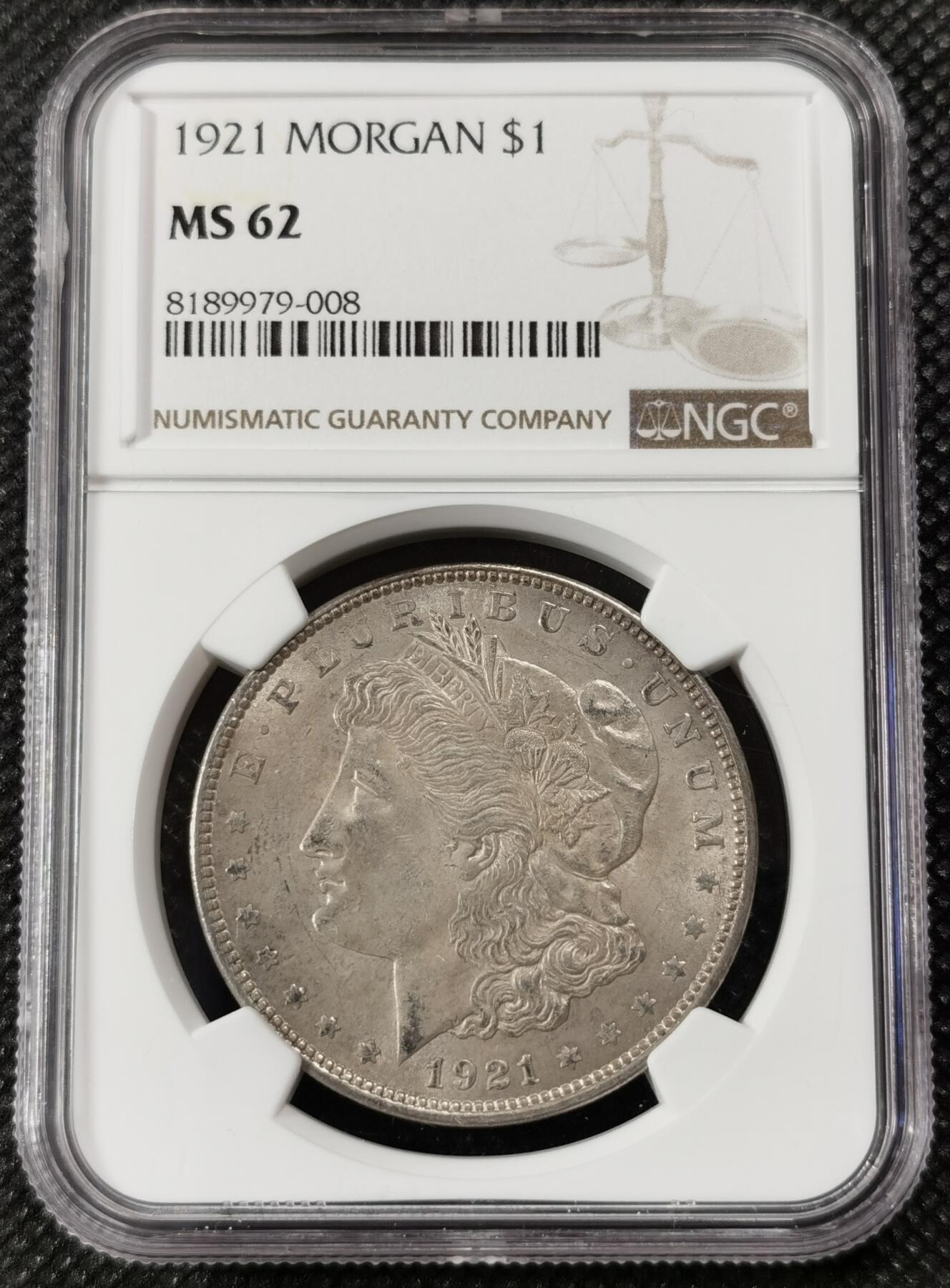 甄臻铺-世界钱币拍卖（第9期）新铺开张，欢迎捧场 NGC-MS62 1921年美国摩根银币，重黄油包浆