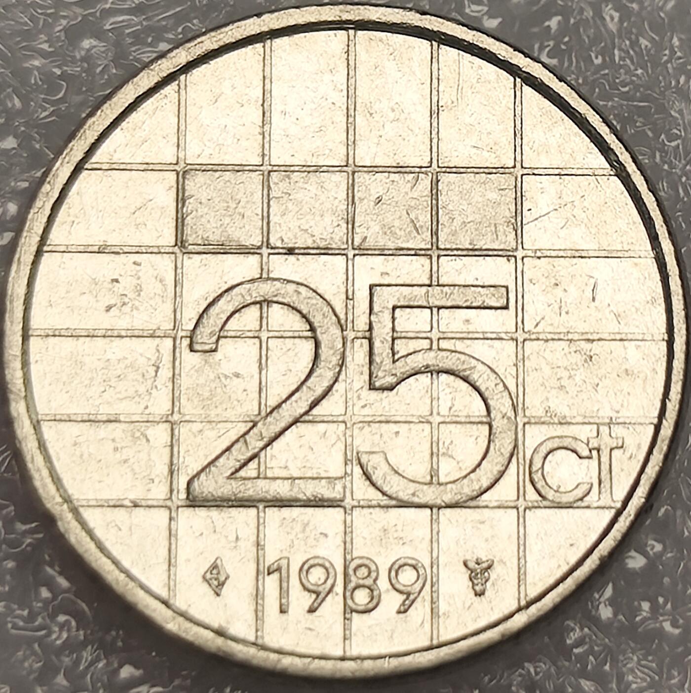 泉币菌-第11场-中外散币乐园 荷兰1989年25分镍币，贝娅特丽克丝女王，
