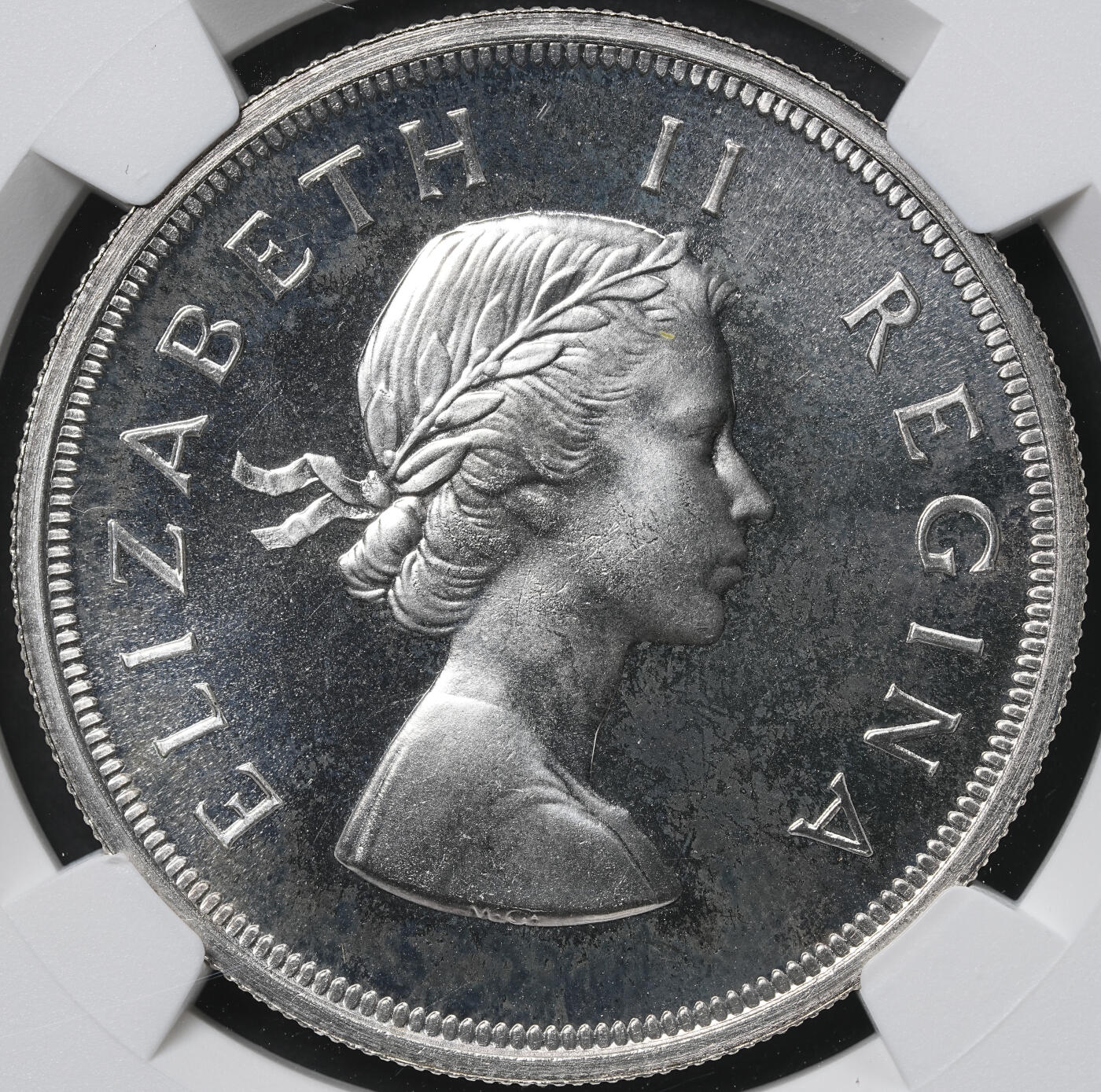 修遠堂世界钱币第六十二期 NGC PF66 1954年南非5先令精制大银币 仅铸造3150枚