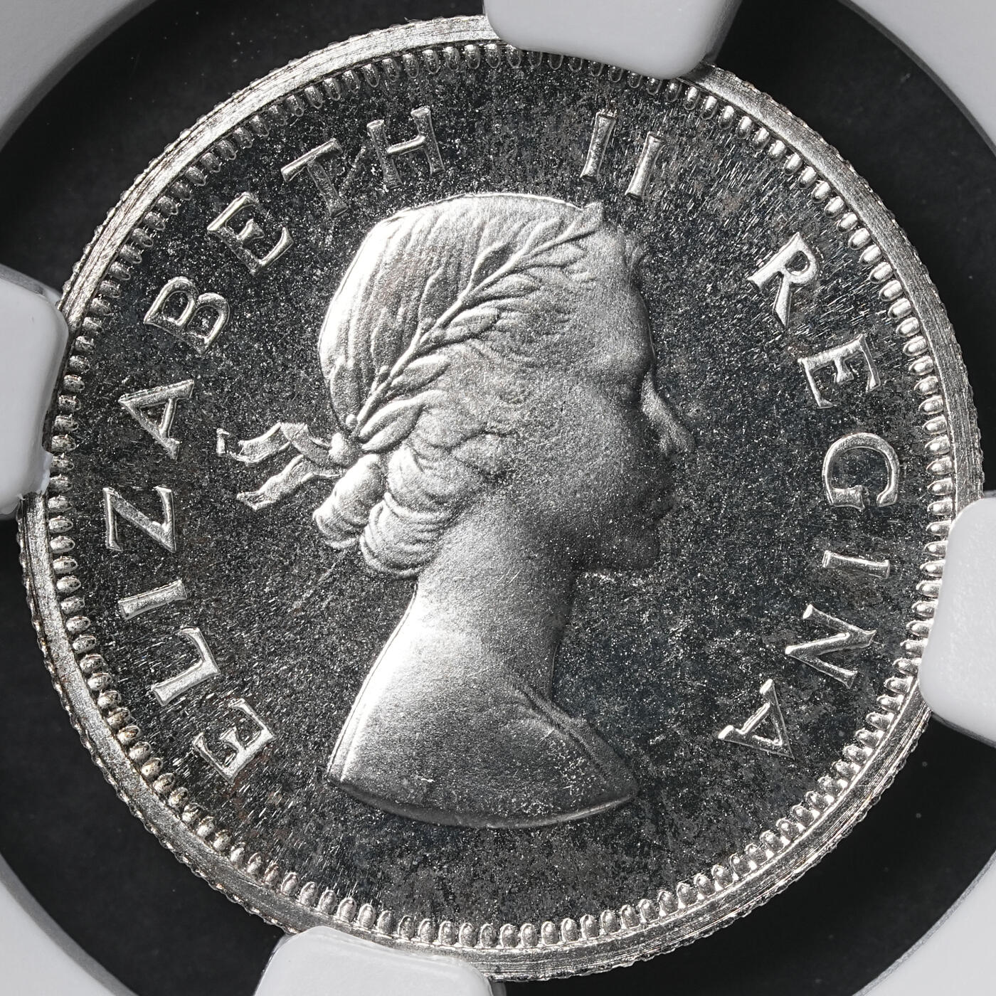 修遠堂世界钱币第六十二期 NGC PF66 1954年南非6便士精制银币 仅铸造3150枚