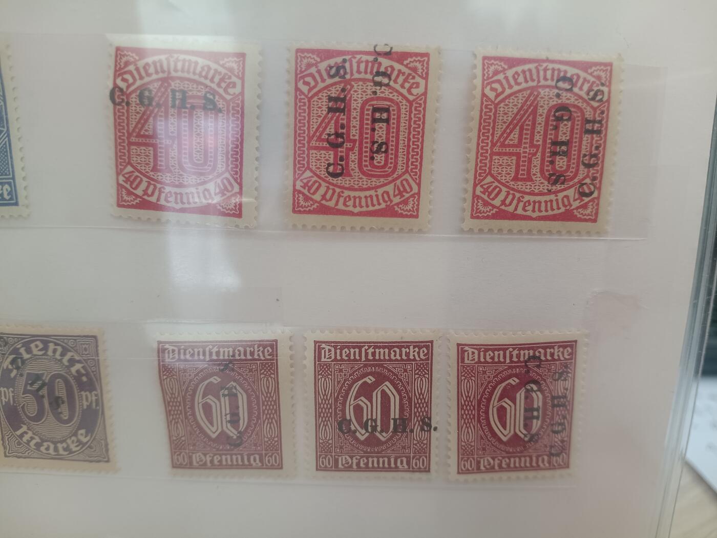 错变体 —— 上西里西亚，1920-1921年，公事邮票加盖“C.G.H.S”加盖变体，全新38枚一组合售，赠二枚同时期地方公事票加盖变体  （店内编号121）