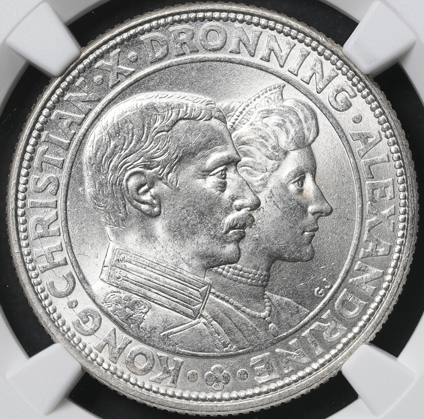修遠堂世界钱币第六十二期 NGC MS65 1923年丹麦国王银婚纪念2克朗银币