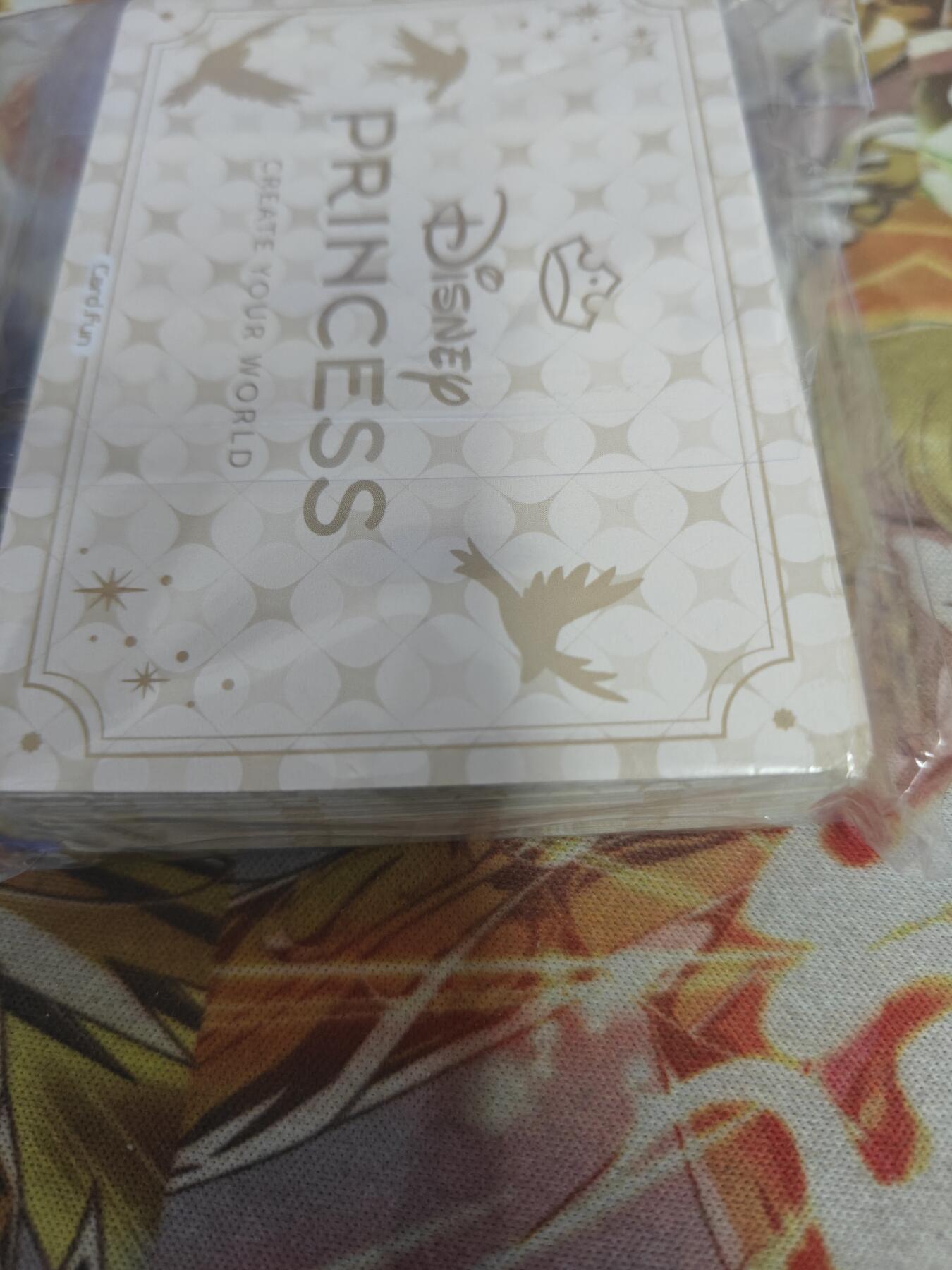 天玑星卡拍第七十八期《进来看看呗》持续收拍收评中 满赠三娘需备注 迪斯尼 普卡 一包