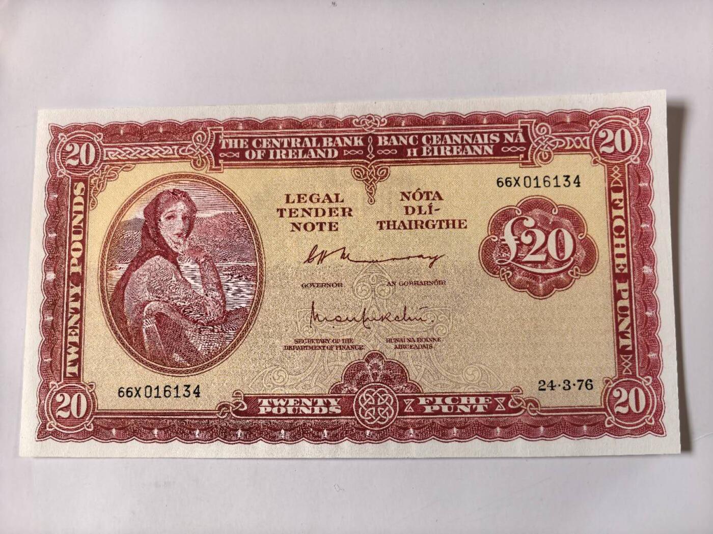 收藏联盟Quantum Auction 第413期拍卖 @征集拍品 长期供货可享分佣福利 1976年爱尔兰20镑 大票幅 au有软折 见图详参