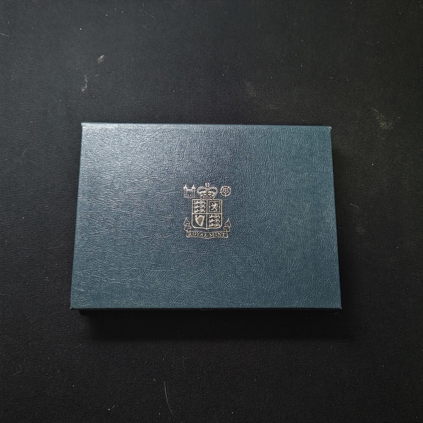 0起1加再包邮-纯粹捡漏拍-413银币套币场