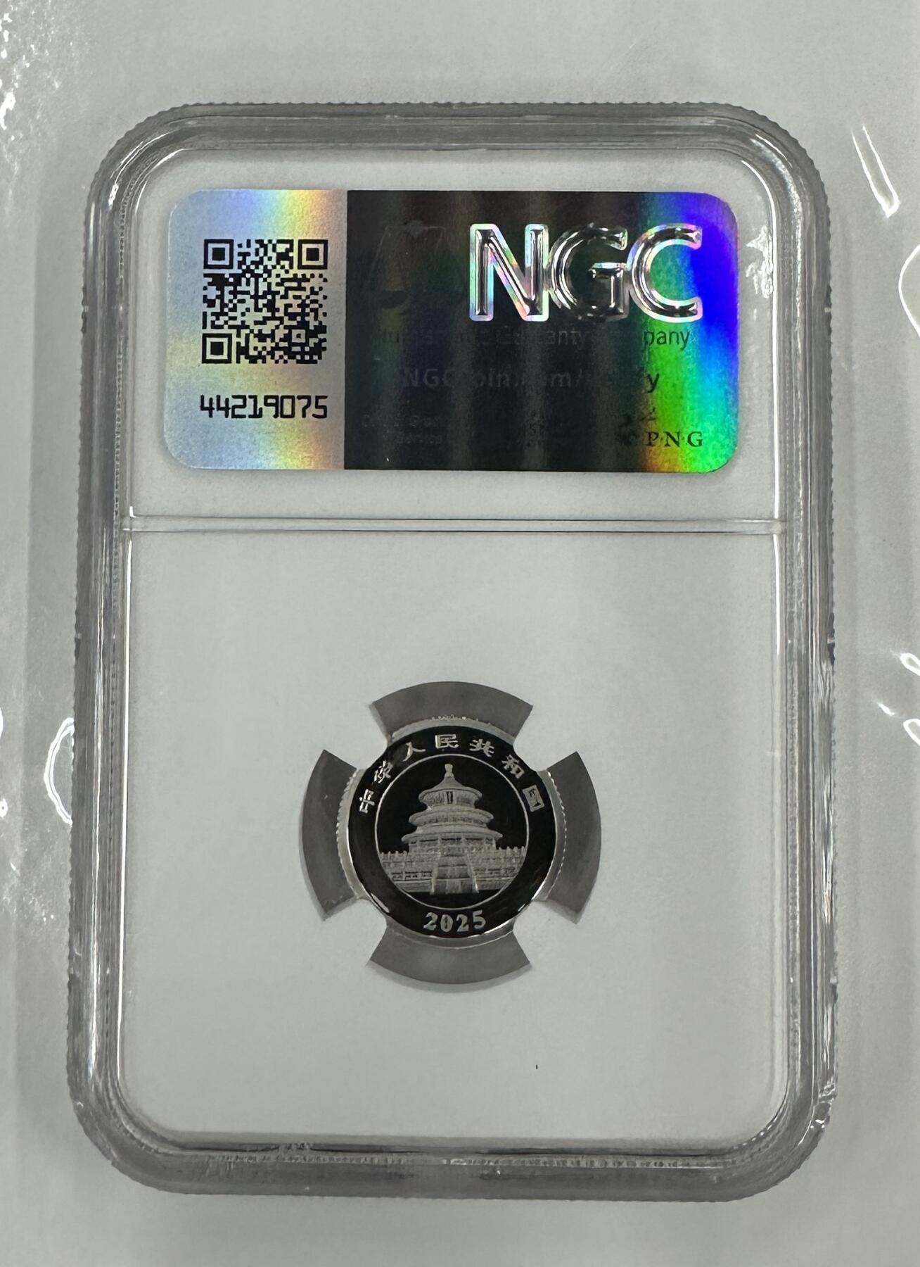 【金钰满堂钱币第三十九期】中国金银币/NGC.PMG评级币/金总封装币/投资熊猫币 2025年熊猫铂金3克评级NGC70分 带盒证