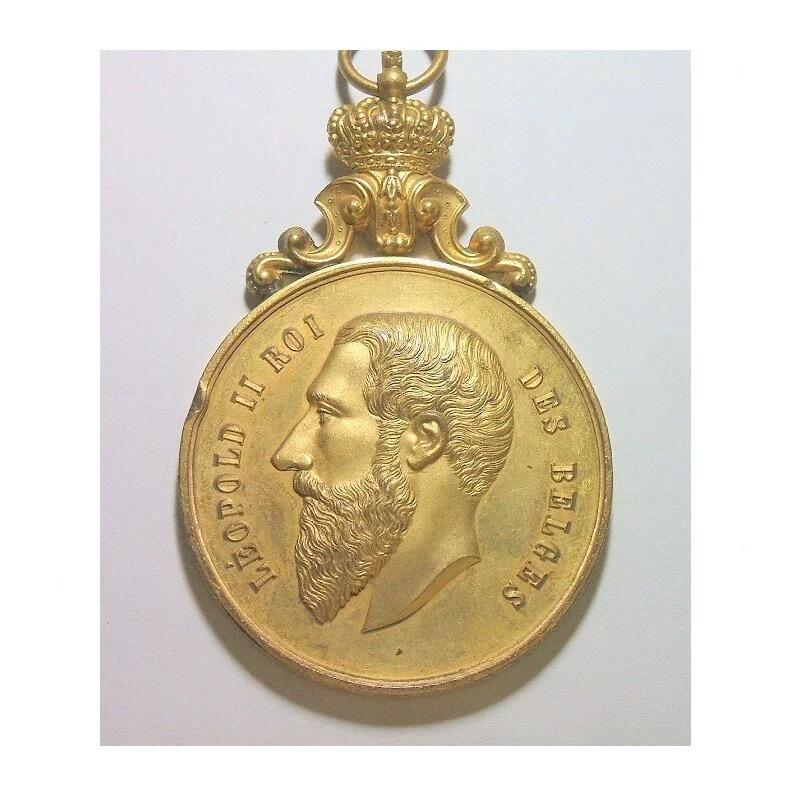 比利时1907年 利奥波德二世高浮雕精制大镀金章 带皇冠 50MM