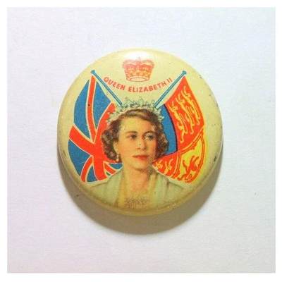 英国伊丽莎白二世 珐琅彩精制纪念章 33MM - 英国伊丽莎白二世 珐琅彩精制纪念章 33MM
