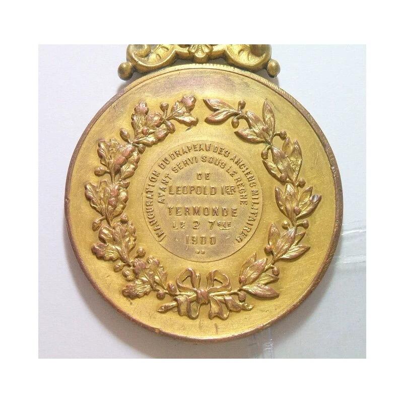比利时1900年 利奥波德一世戴皇冠高浮雕大镀金章 45MM