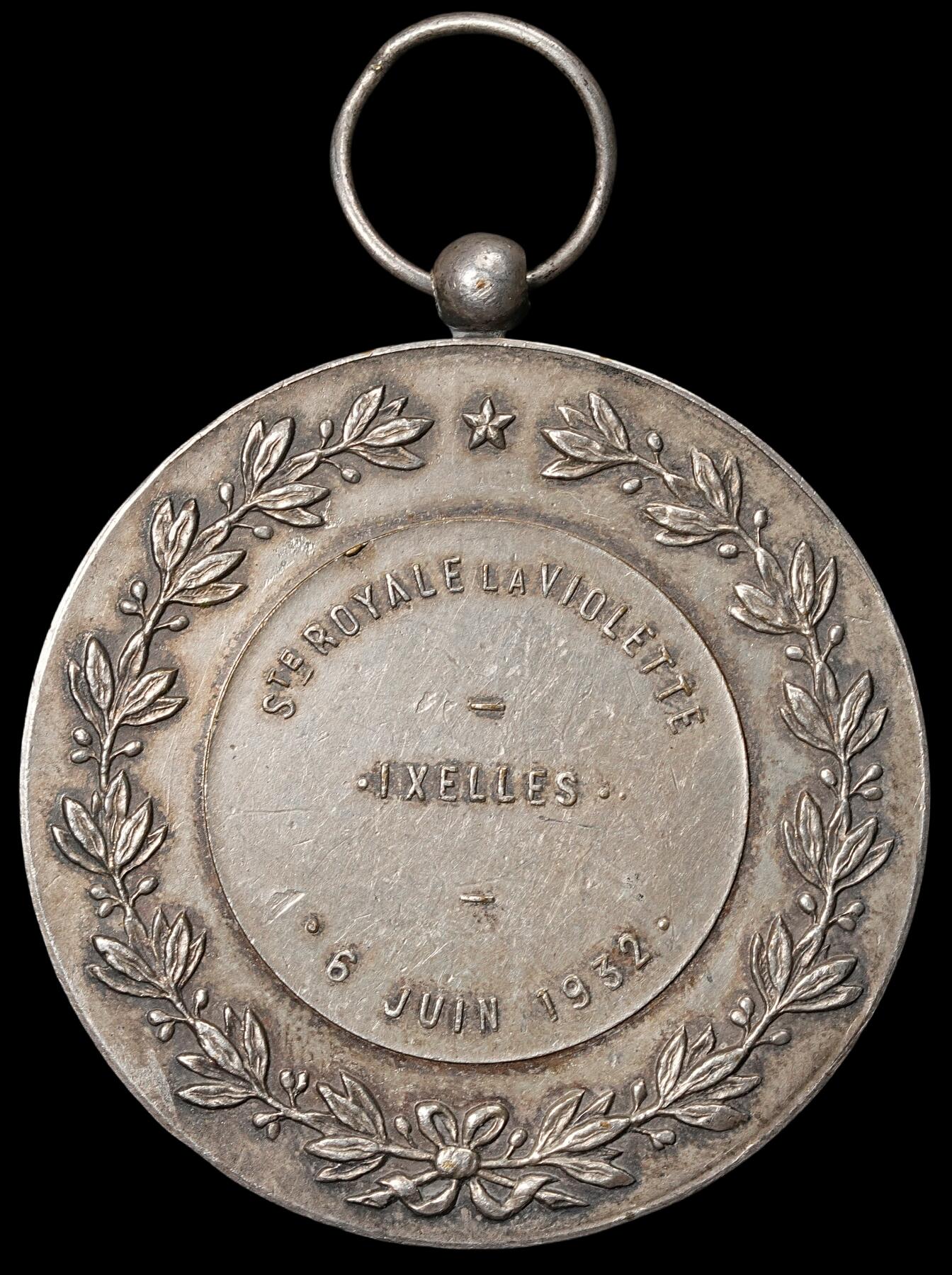 修遠堂世界钱币第六十二期 1932年比利时鎏银铜章 50.56mm，52.53g