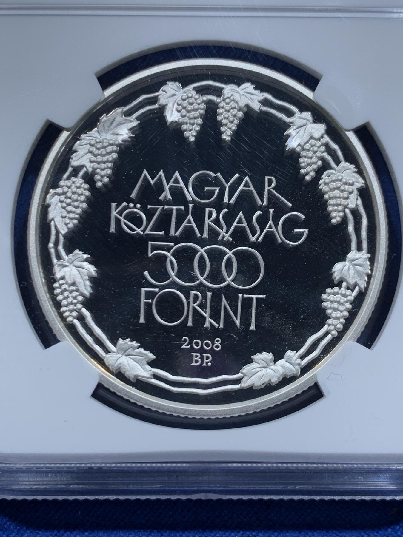 《竞宝斋》第365场 周日，周一 2场连拍 （全场包邮） NGC PF69UC 匈牙利2008年欧洲之星系列-托卡伊葡萄酒产地5000福林精制纪念银币，【获奖币】荣膺克劳斯2010年大奖赛之人民选择奖（限量发行15000枚，重31.46克，925银材质，38.61MM币径）