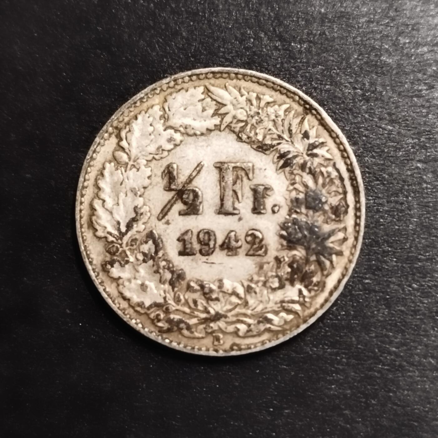 半桥第八期【特别场】，精制币，银币 瑞士1942年1/2法郎，2.5克，835银