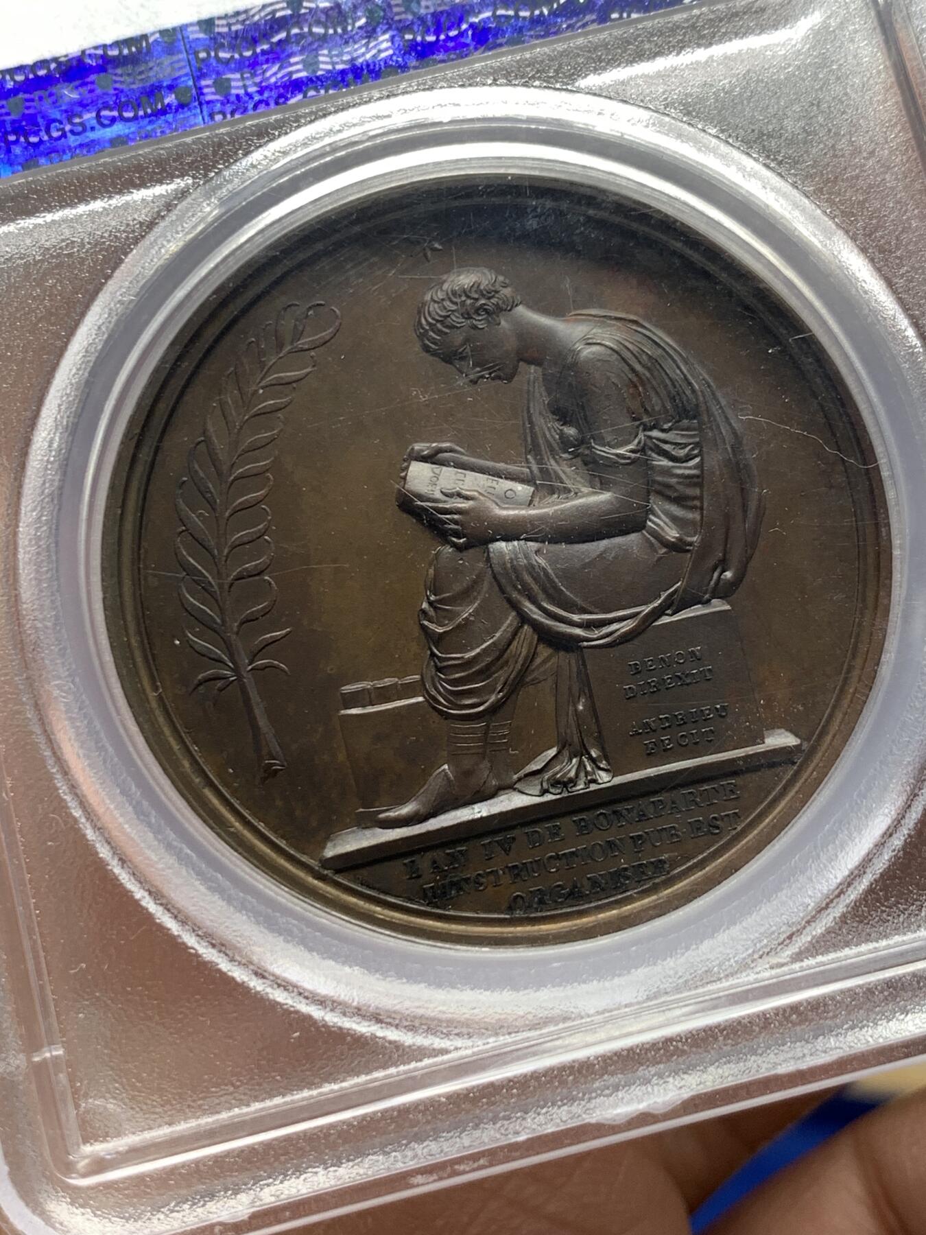 《竞宝斋》第365场 周日，周一 2场连拍 （全场包邮） PCGS SP64 法国1802拿破仑凯撒头原铸铜章 背面古罗马装扮的男神低头阅读 高分不易 季军分 仅三枚更高分 PCGS加厚盒