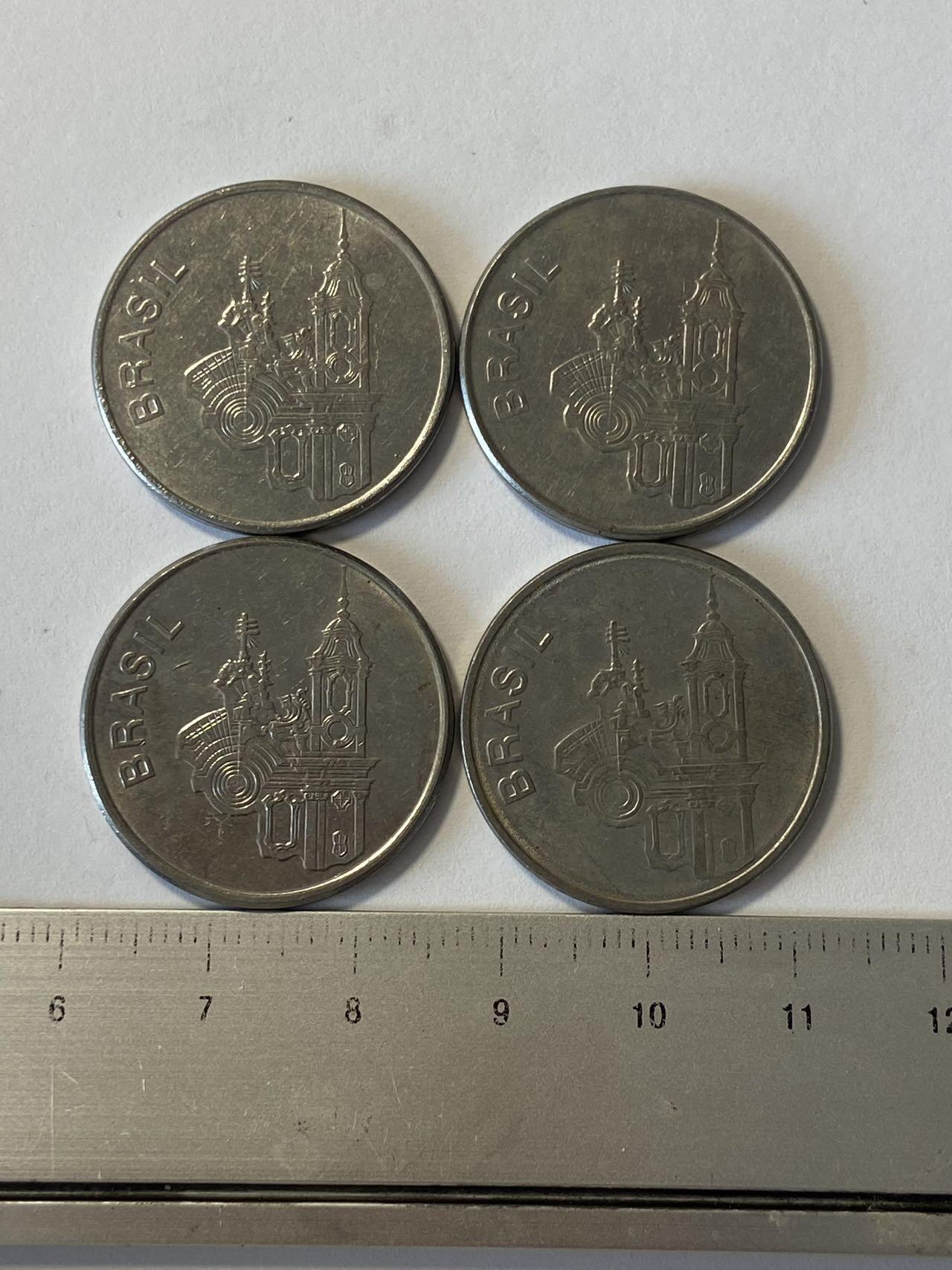 世界各国流通币纪念币等，第三期 1982-1985年巴西20克罗塞罗，好品