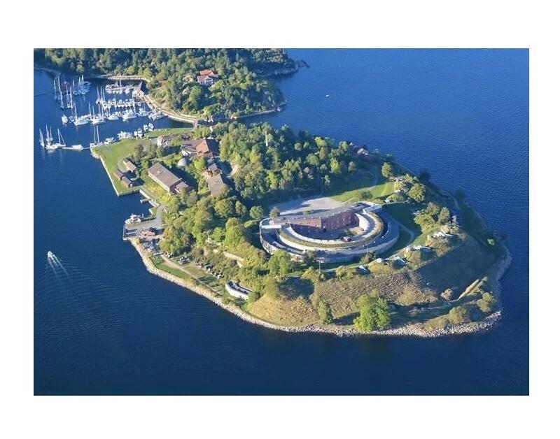 【艺术】挪威艺术大章 二战奥斯卡堡要塞击沉德军布吕歇尔号重型巡洋舰 高浮雕精制超大铜章 60MM 115克