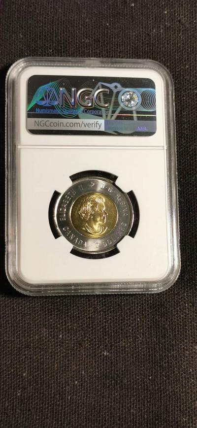 刘世昌艺术品销售中心～虎踞龙蟠*金杨在线联拍群第521期 加拿大2021年“胰岛素发现百年”2元双金属纪念币（NGC    MS66    串号：6412532-028）1枚。